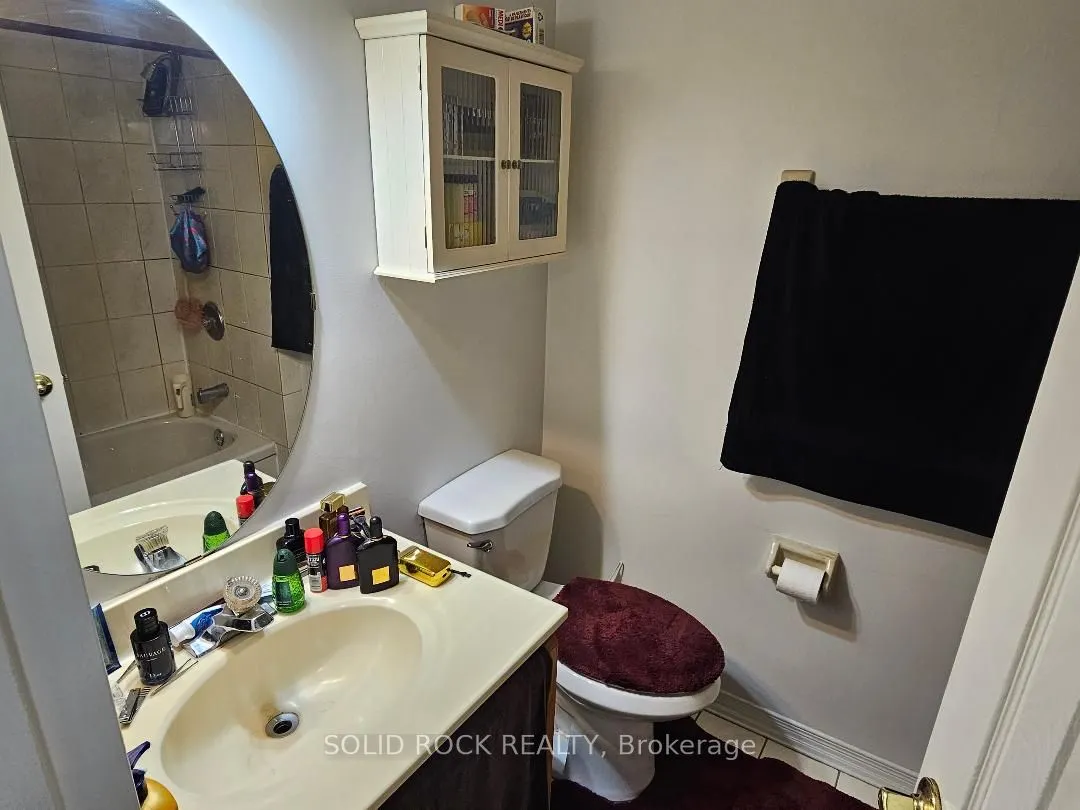 2000 Jasmine Crescent #304