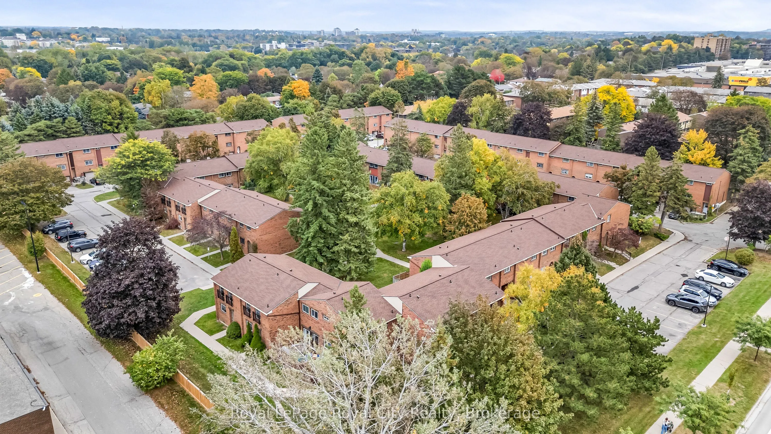 201 Silvercreek Parkway N #62
