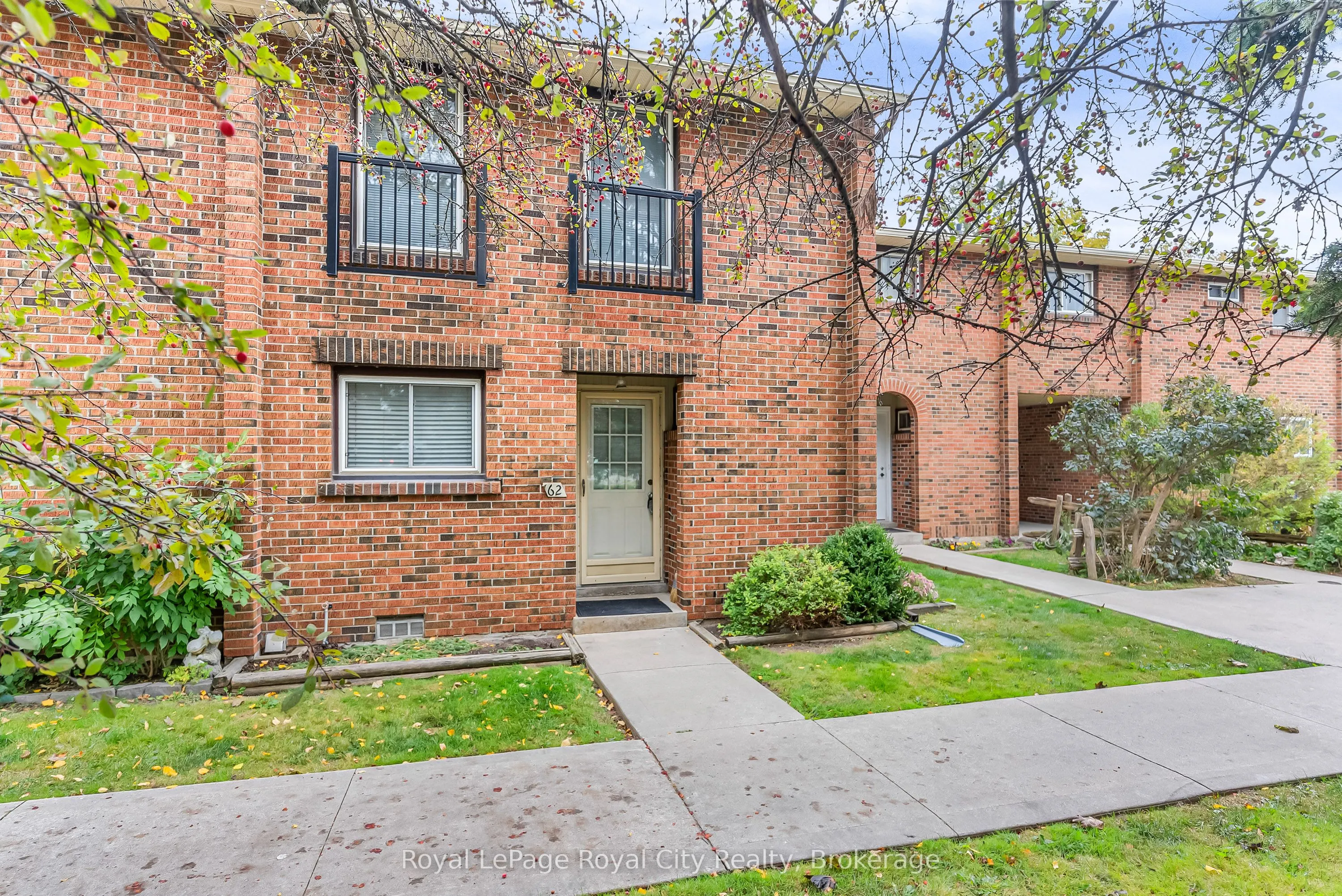 201 Silvercreek Parkway N #62