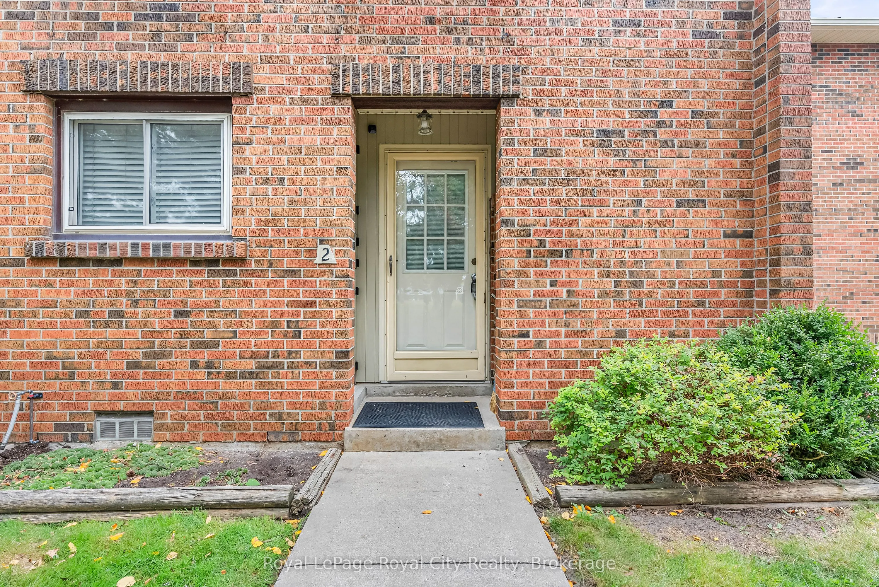 201 Silvercreek Parkway N #62