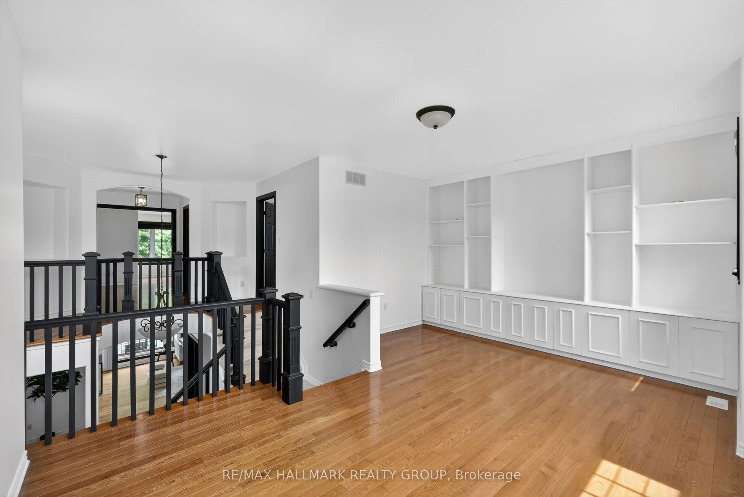 520 Mazari Crescent