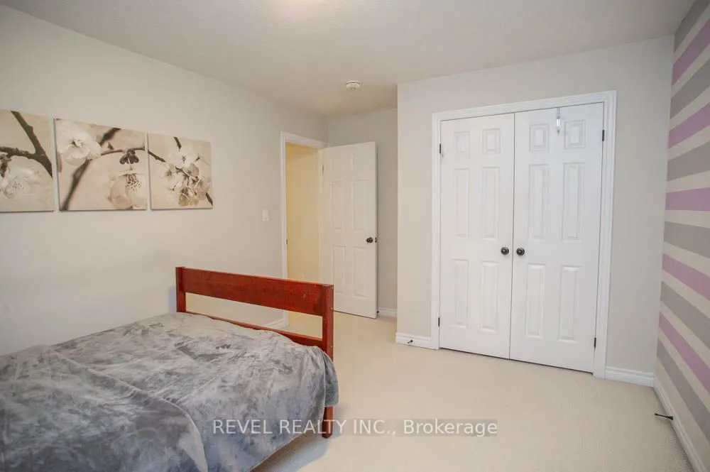 217 Woodway Trail
