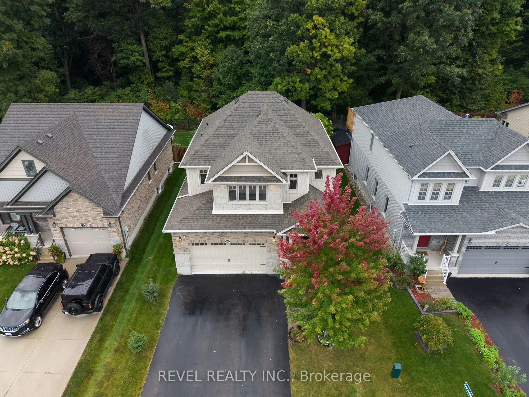 217 Woodway Trail