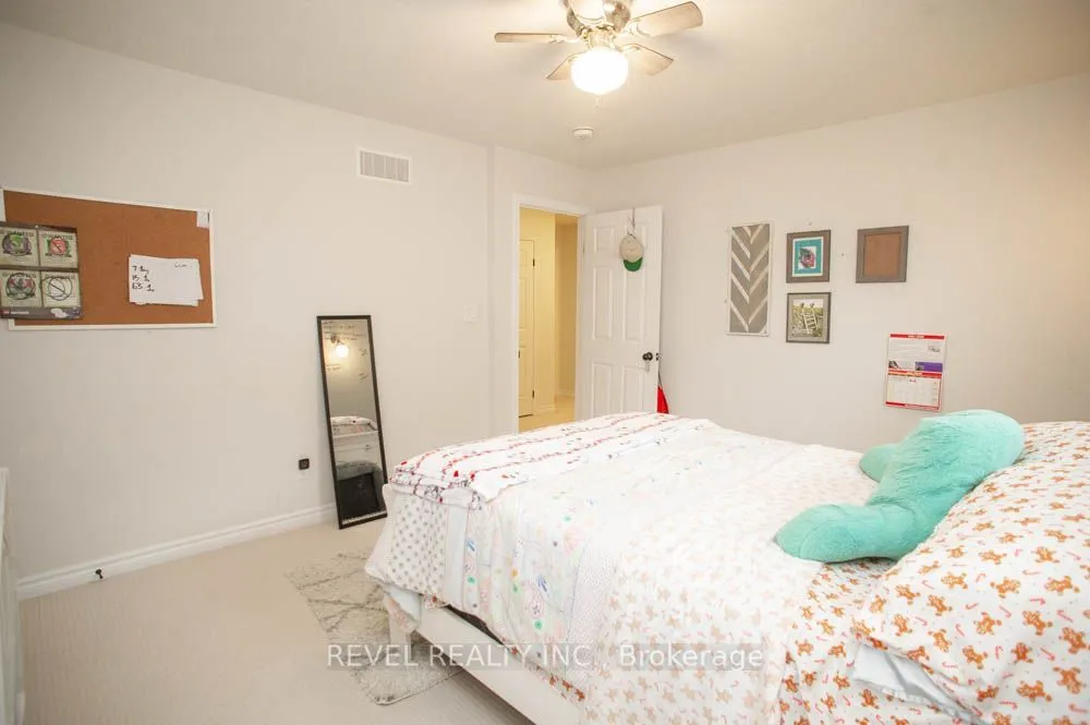 217 Woodway Trail