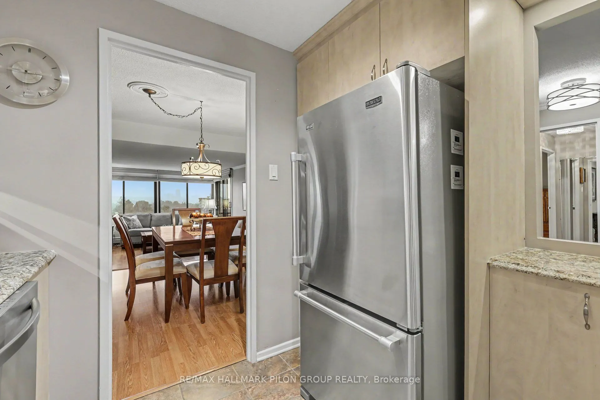 415 Greenview Avenue #1305