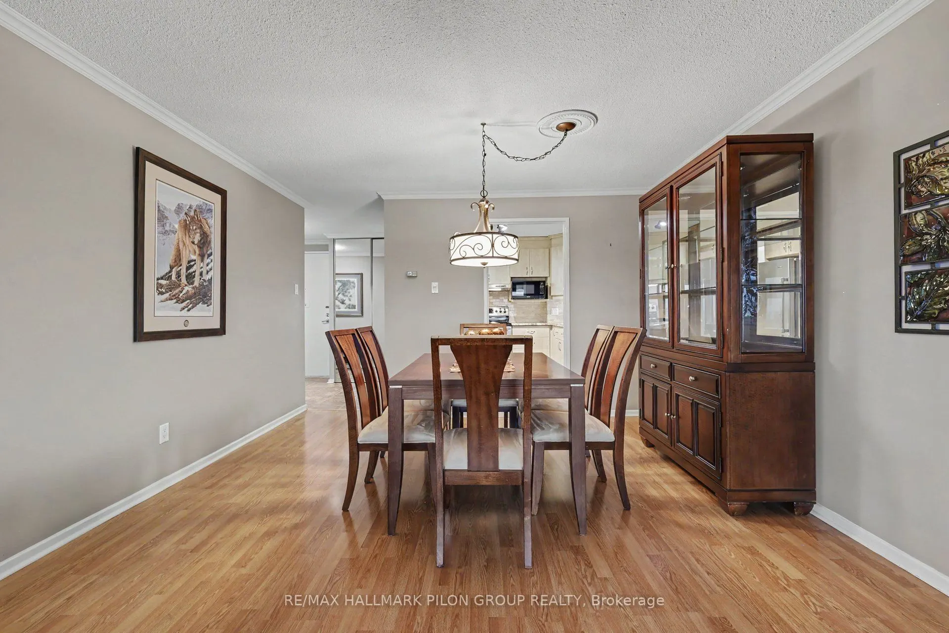 415 Greenview Avenue #1305