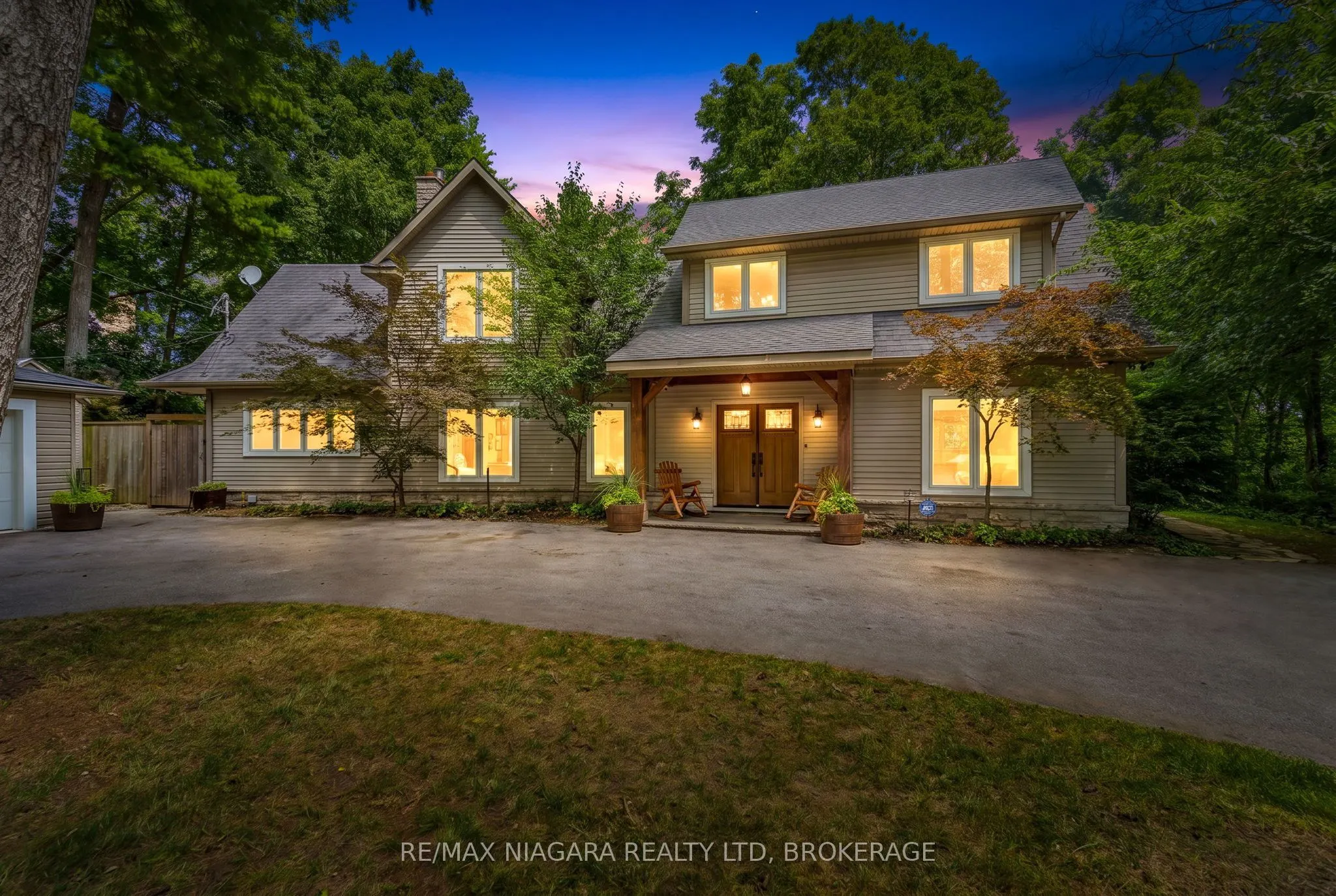 429 Ridge Road E