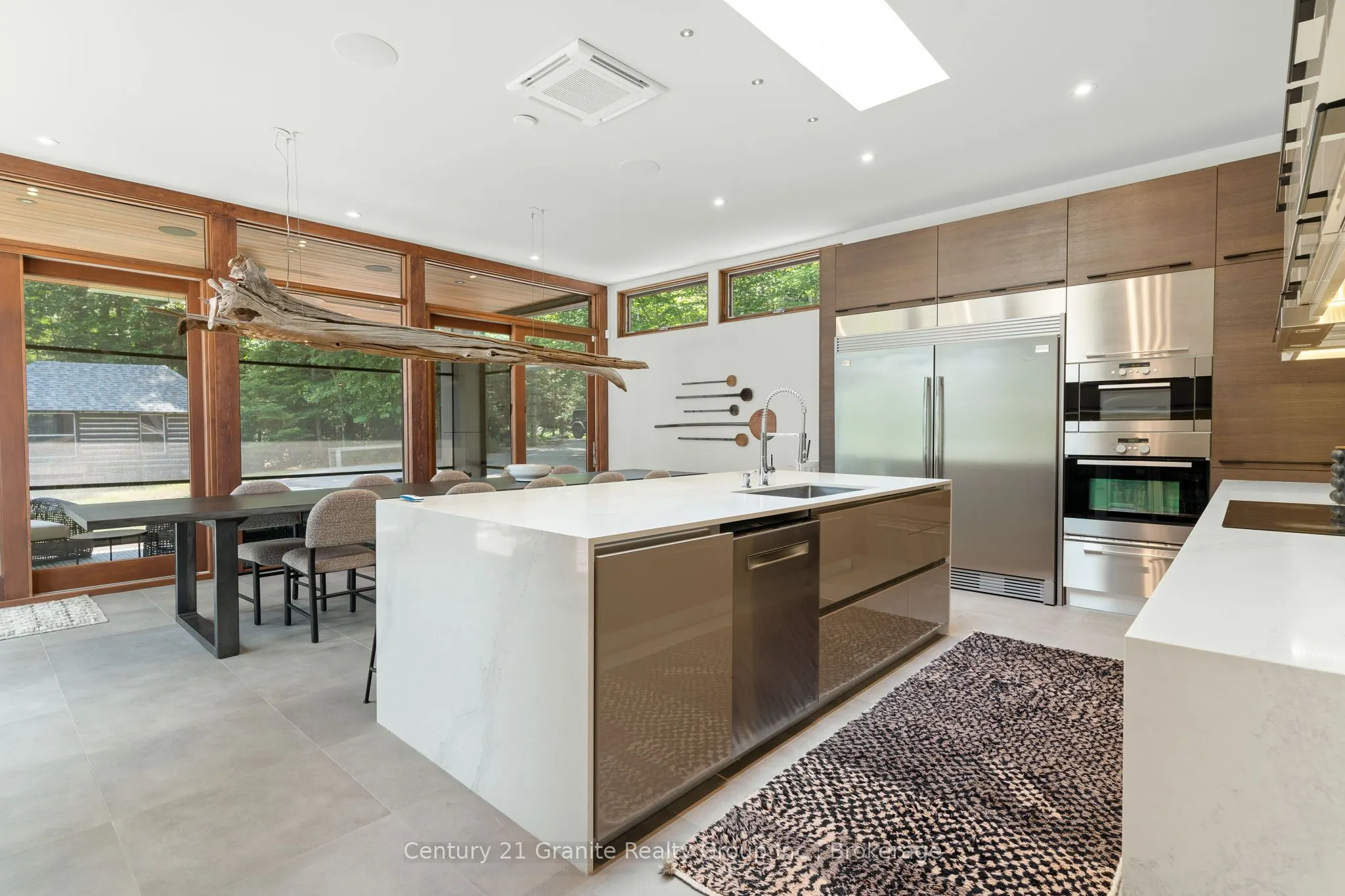1085 Grace Road