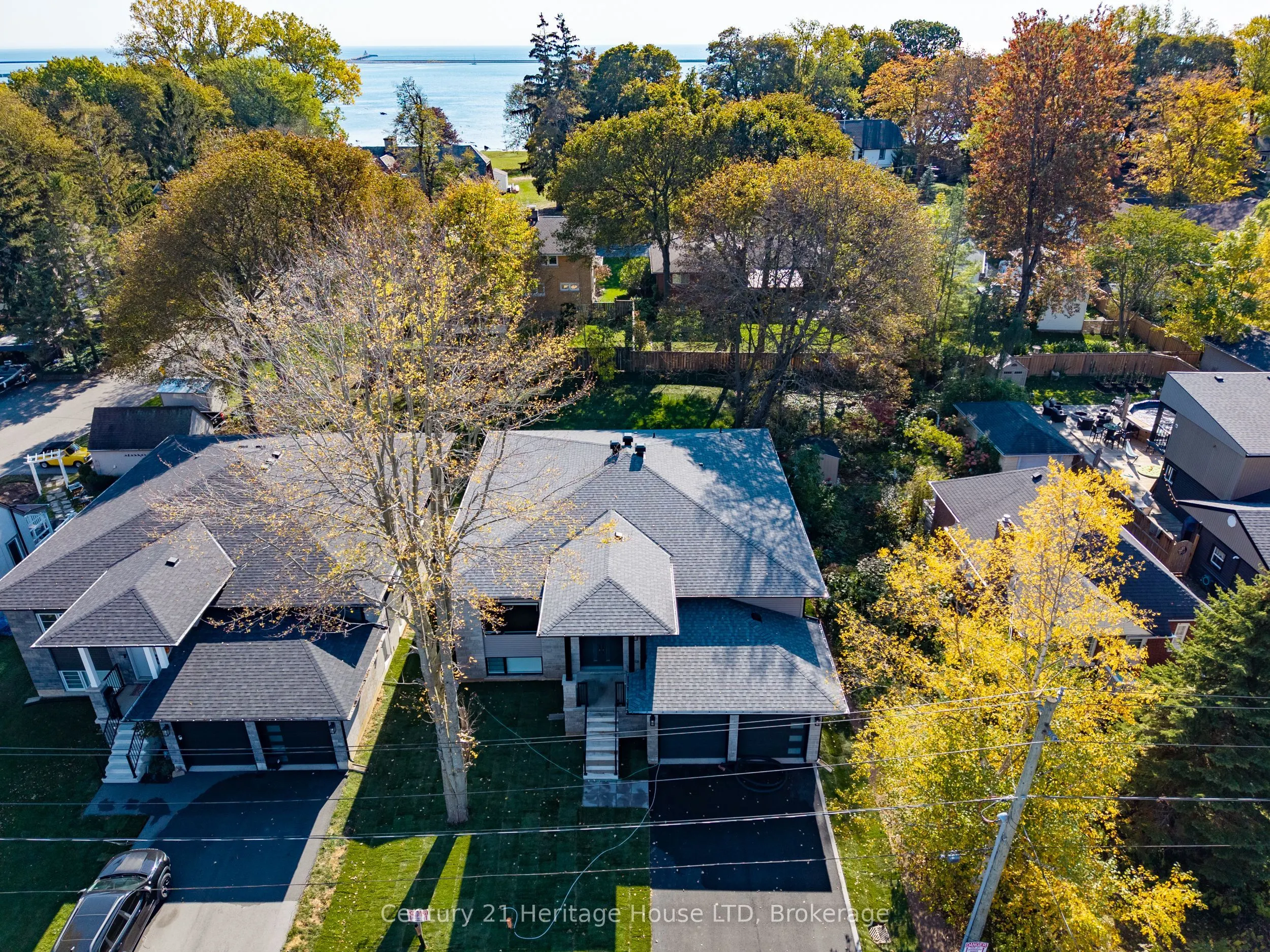 338 Sugarloaf Street