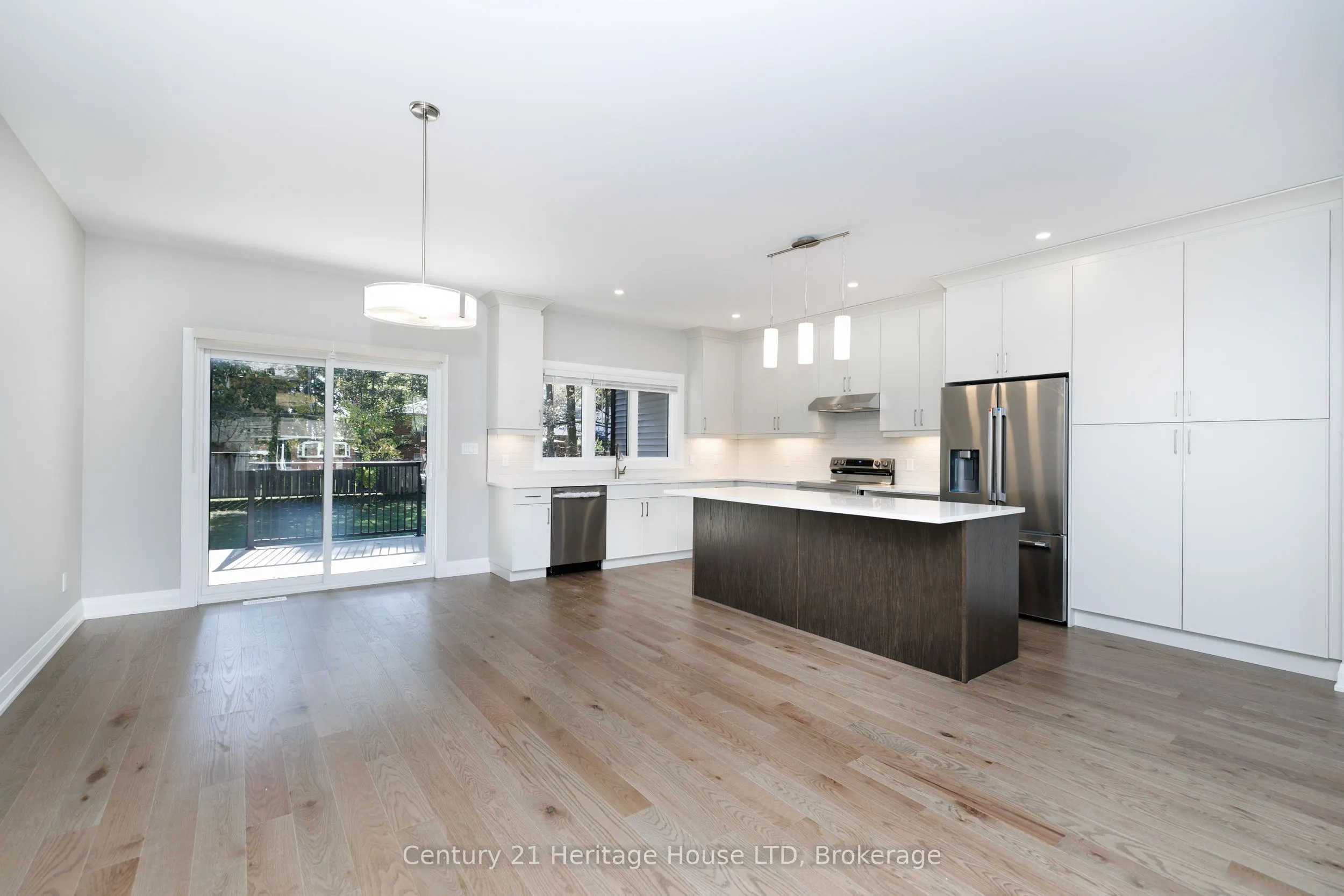 338 Sugarloaf Street