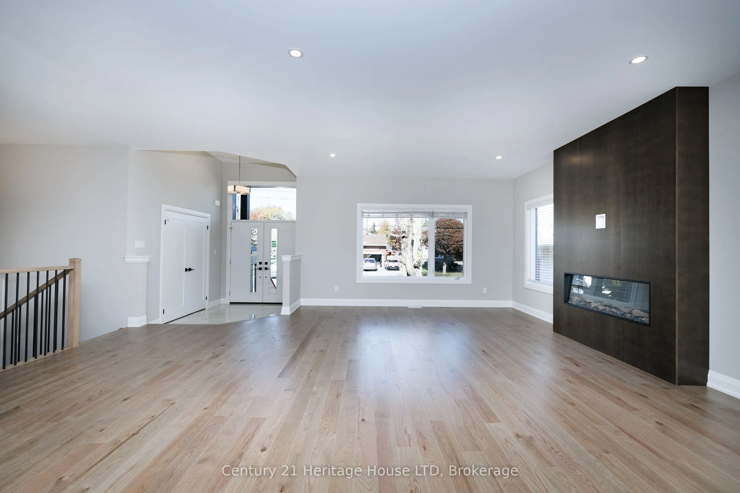 338 Sugarloaf Street