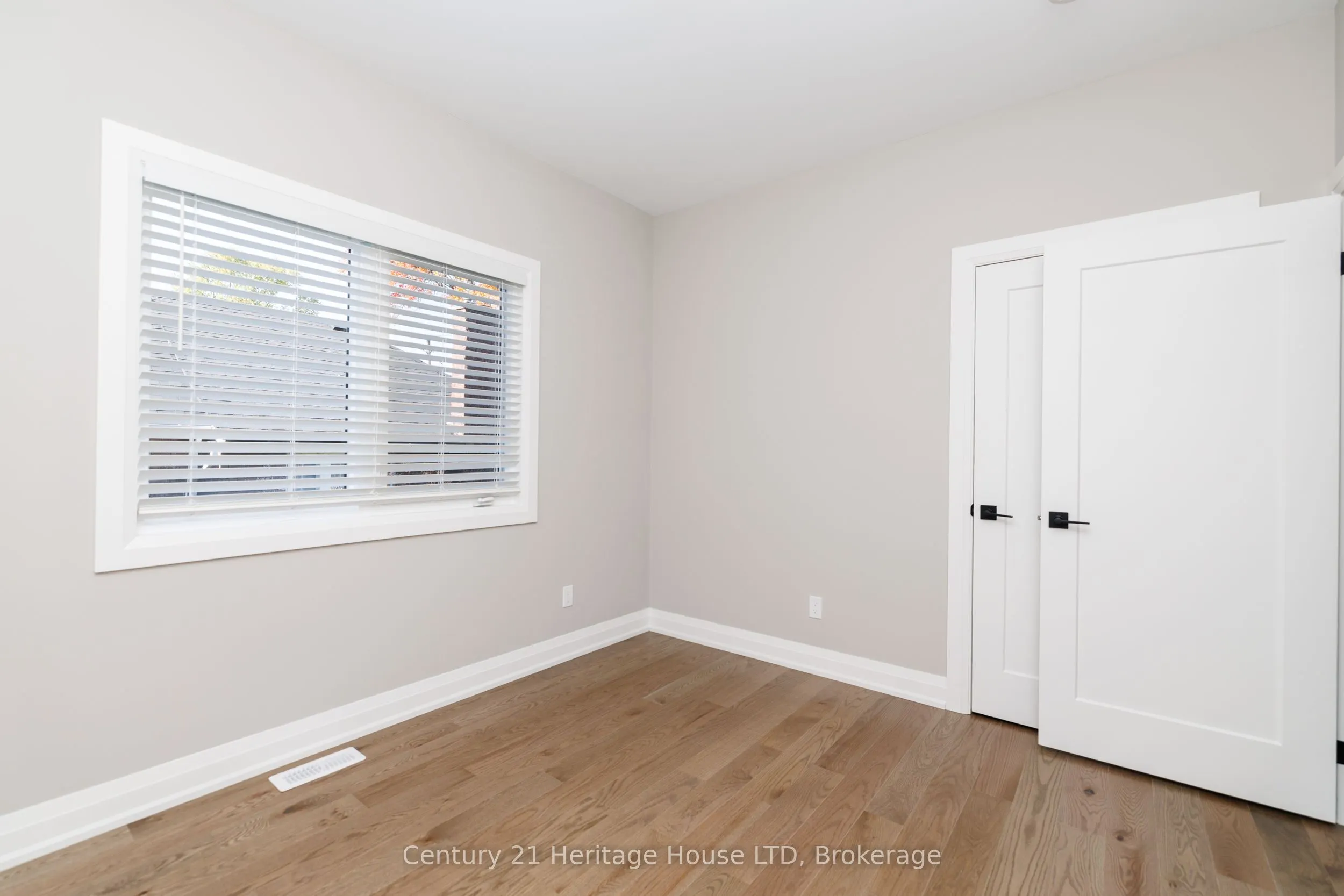 338 Sugarloaf Street