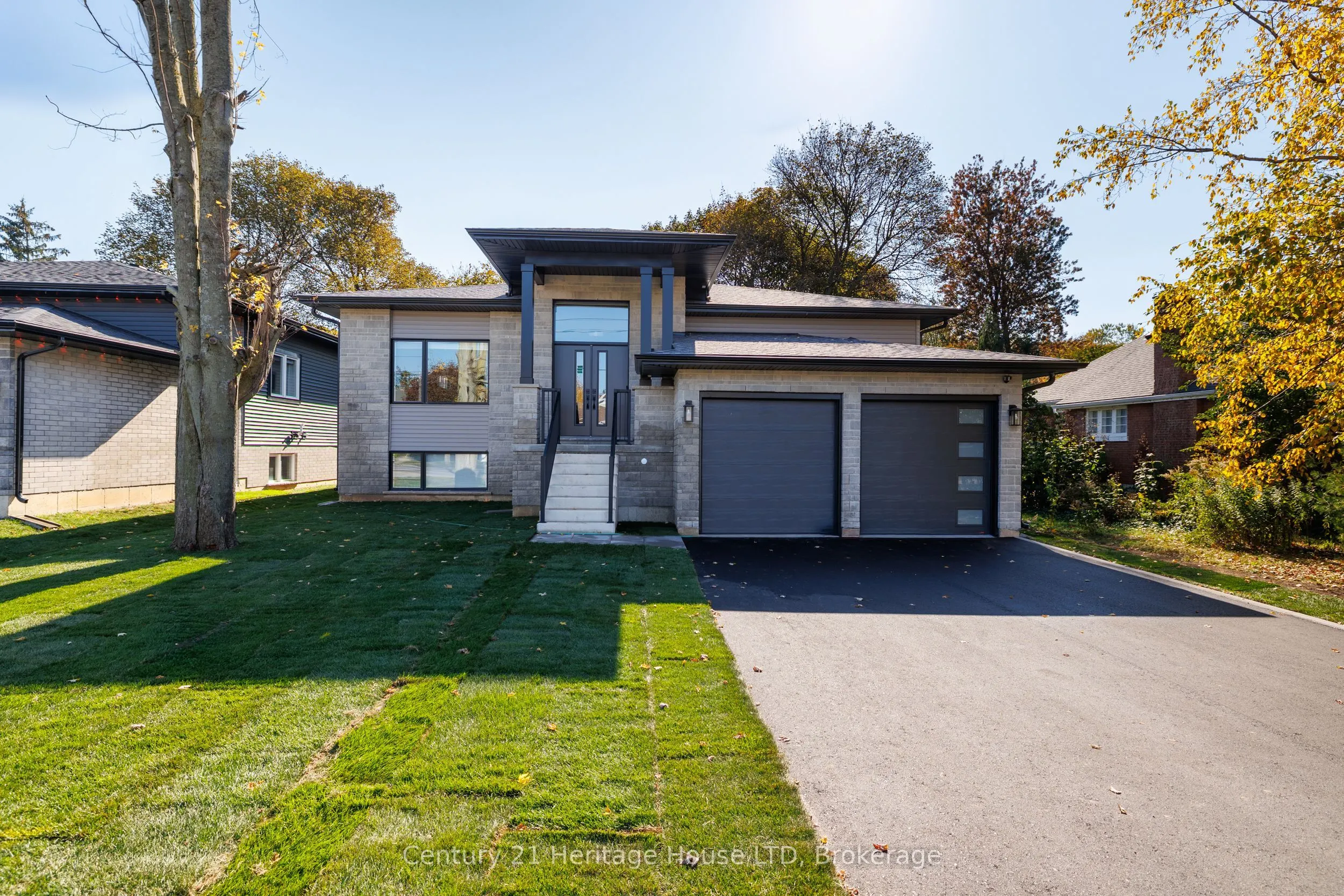 338 Sugarloaf Street