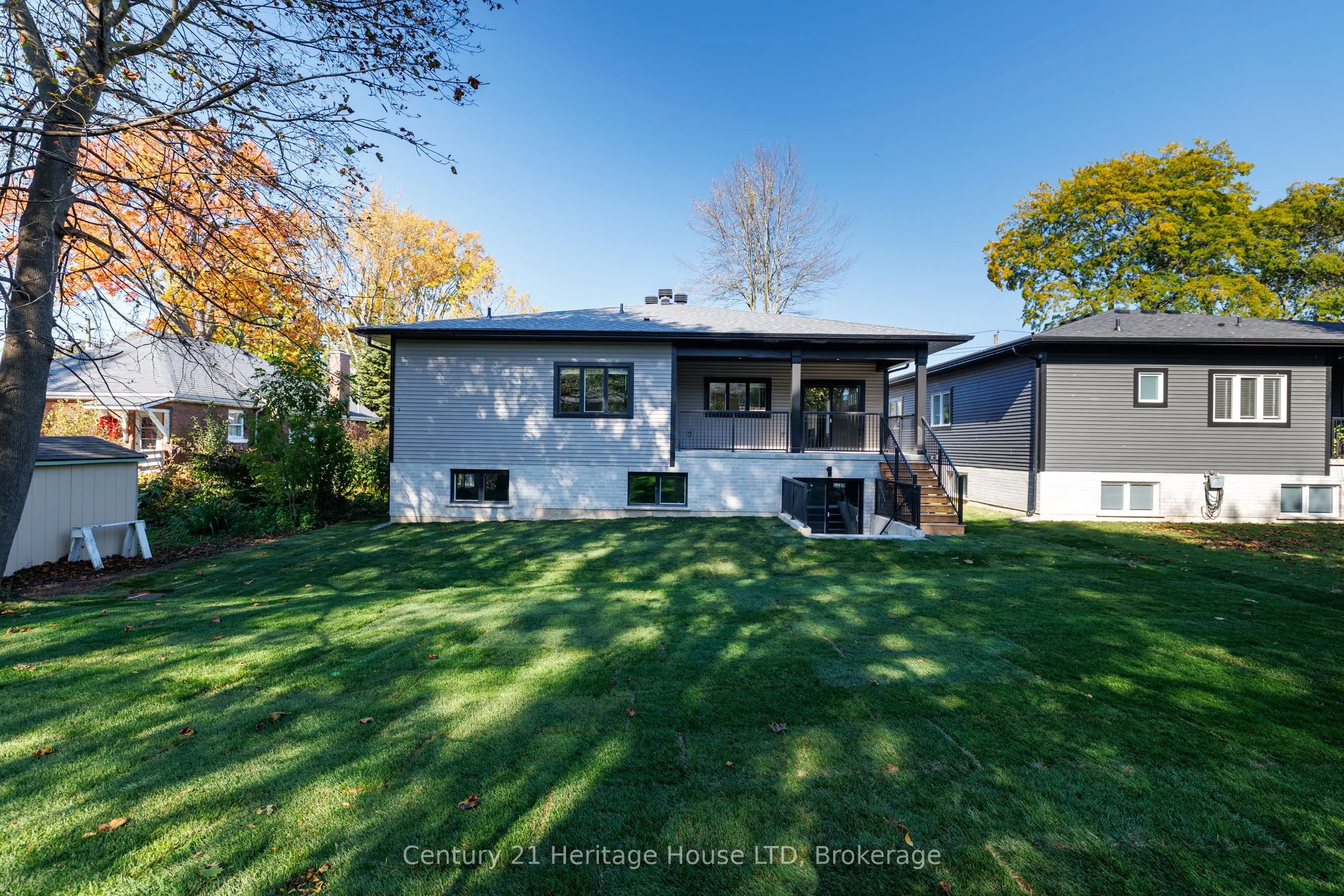 338 Sugarloaf Street