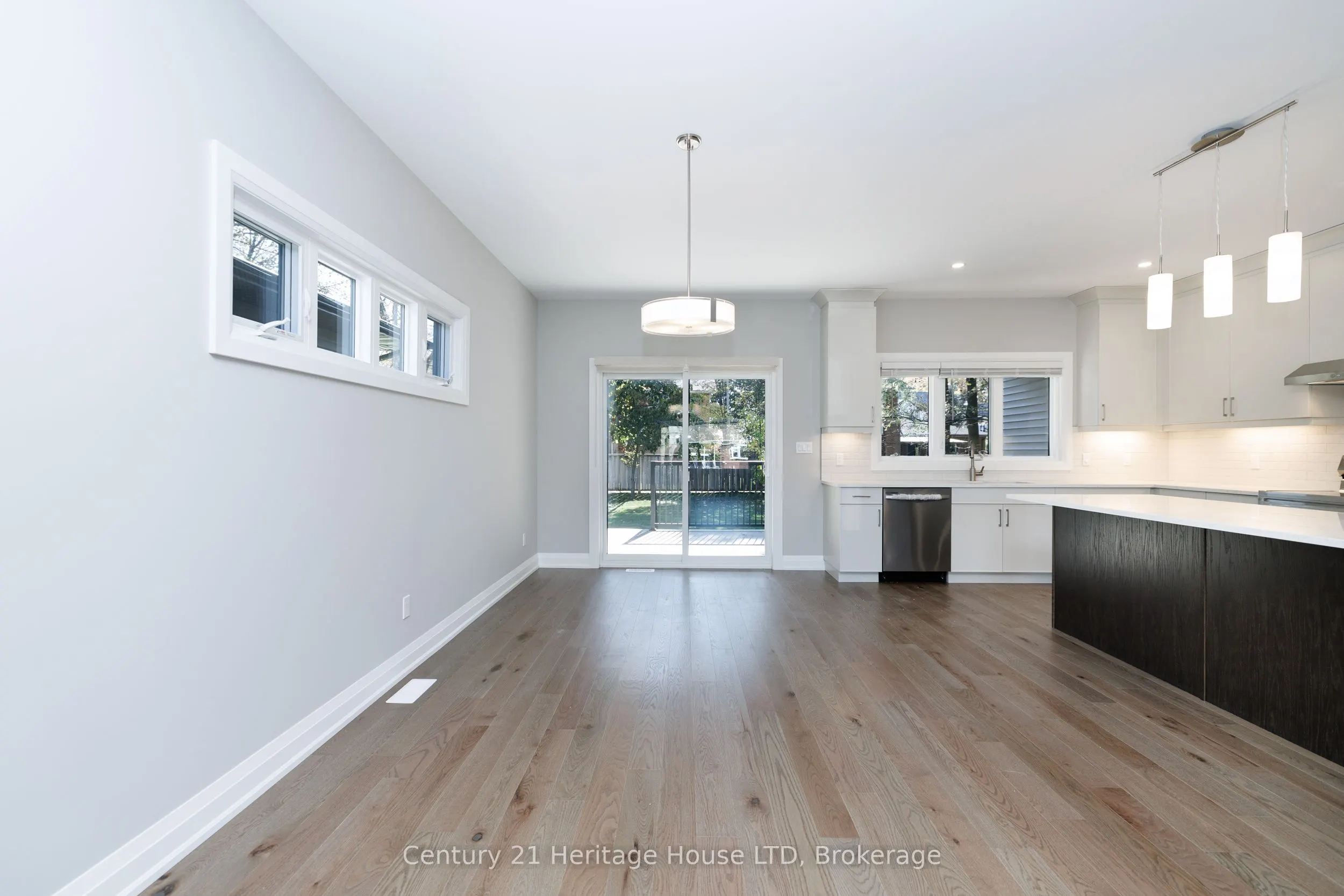 338 Sugarloaf Street