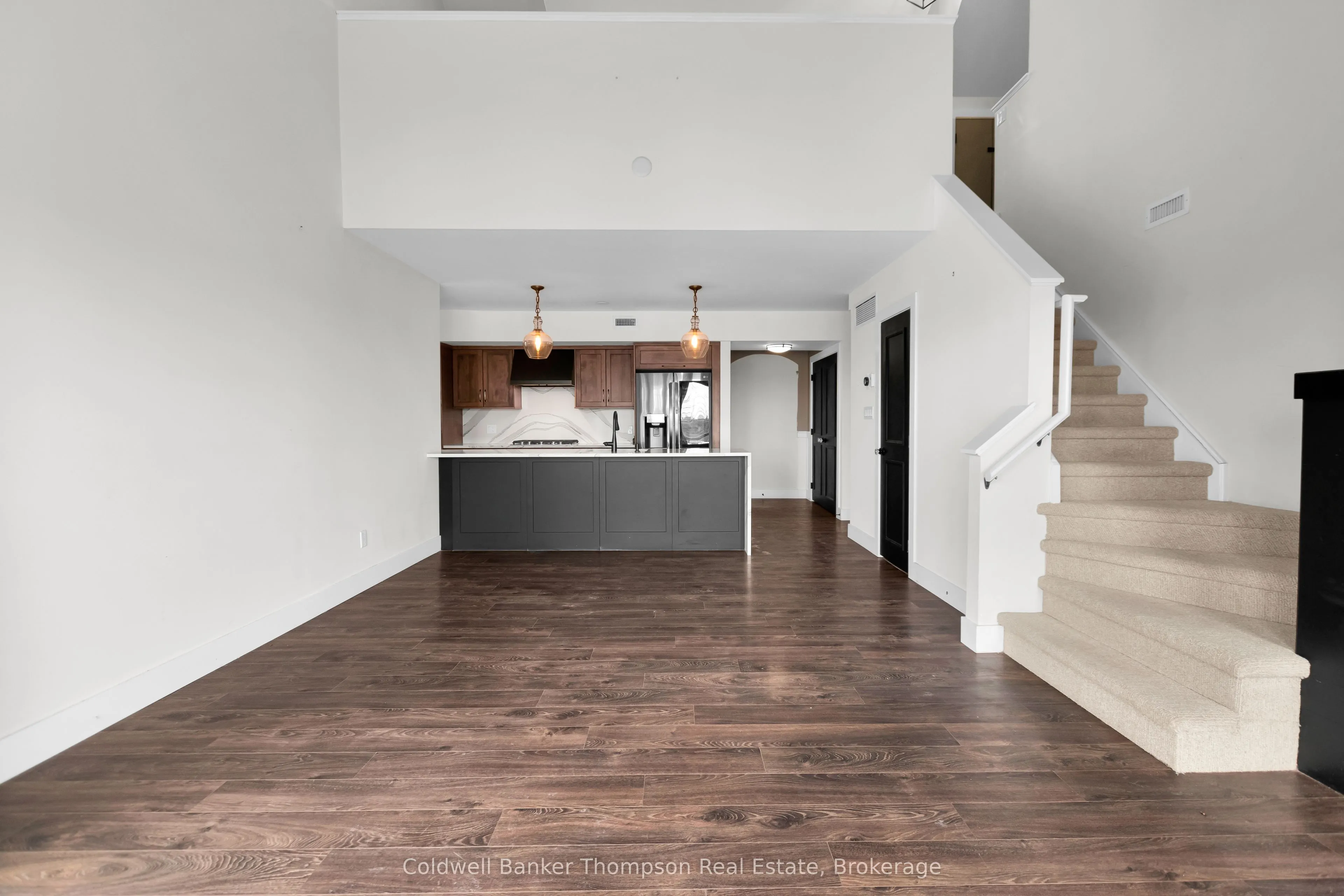 1 TREE TOPS Lane #302