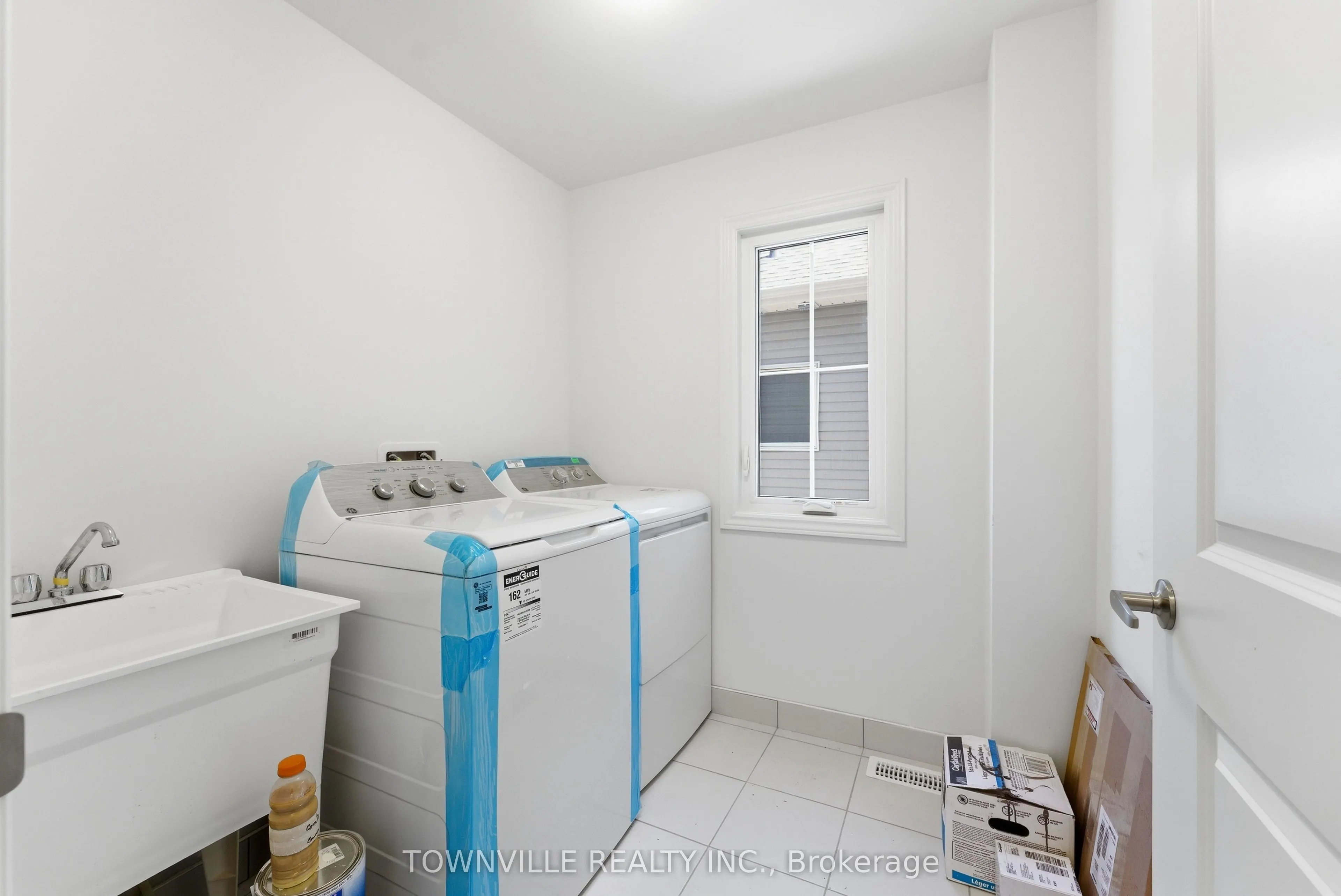 35 Bradden Crescent