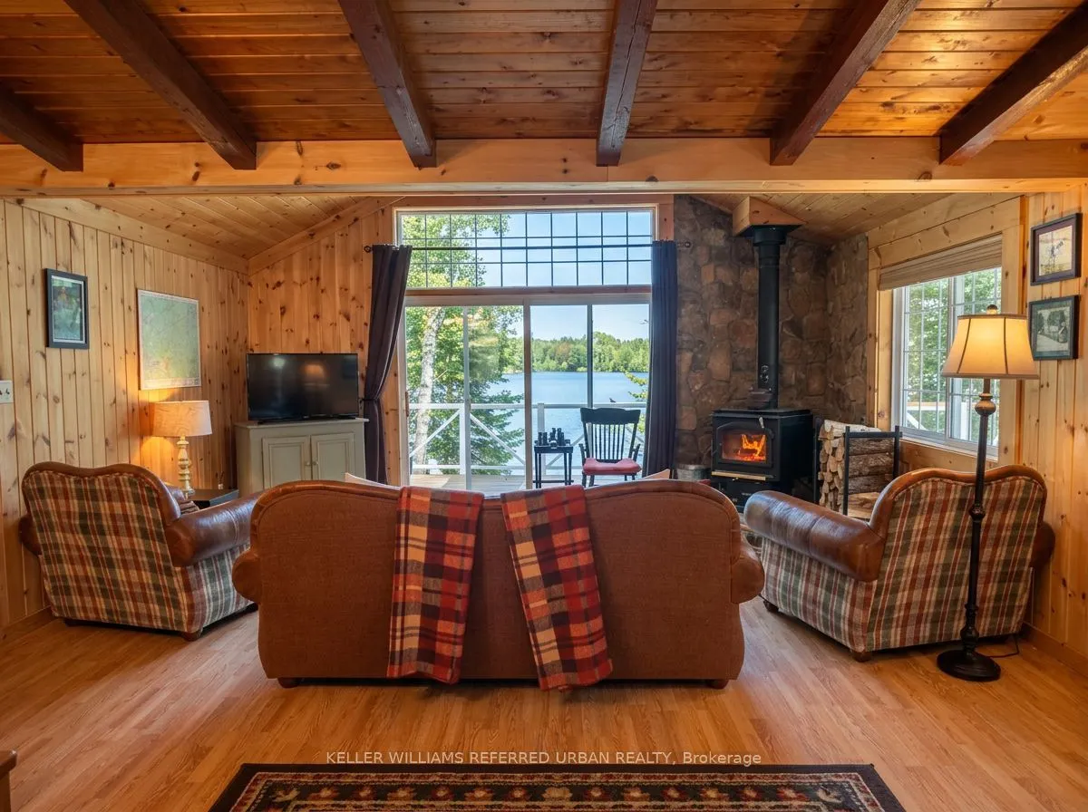 1118 Pine Lake Shores