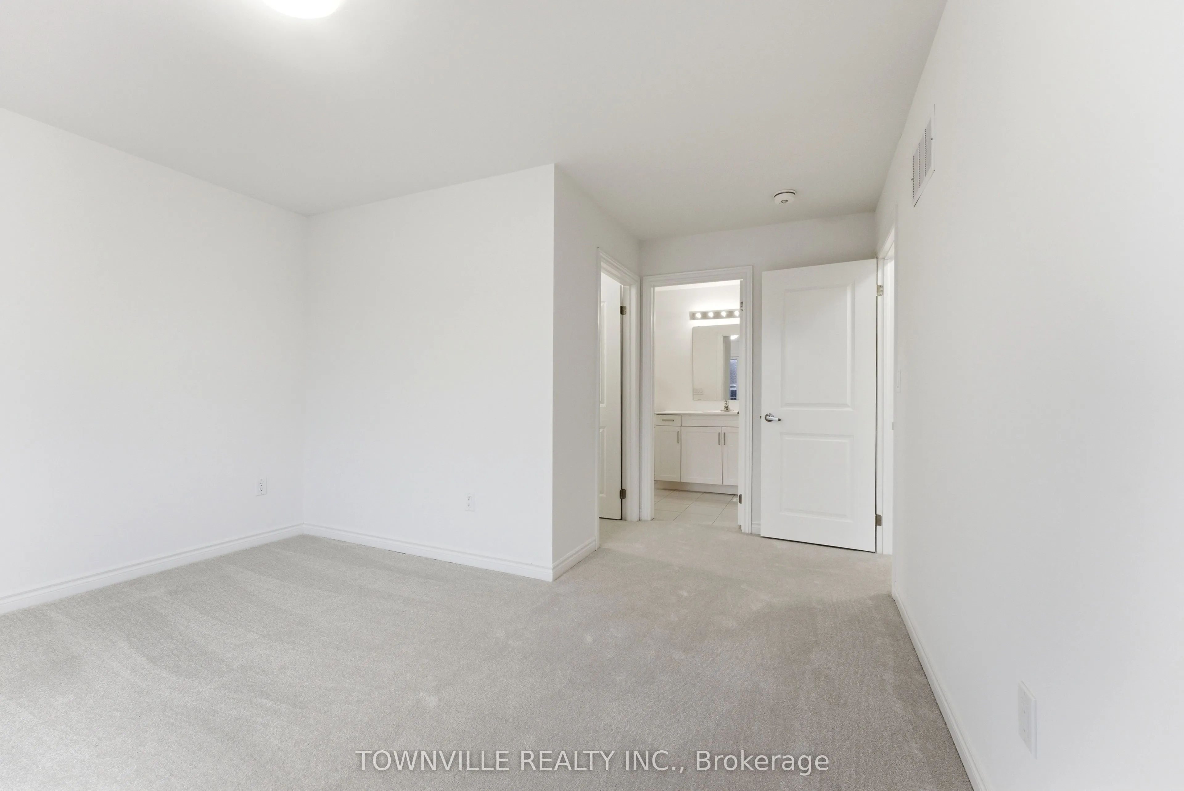 57 Bradden Crescent