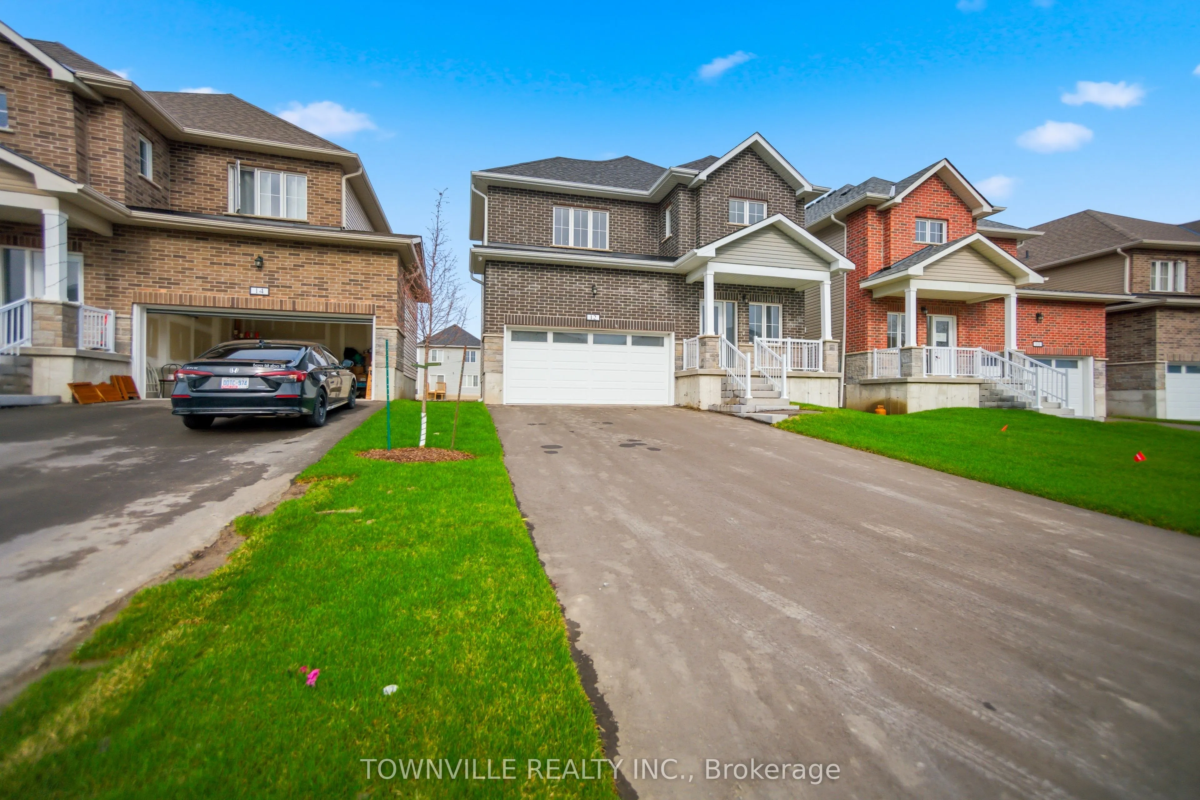 12 Bradden Crescent