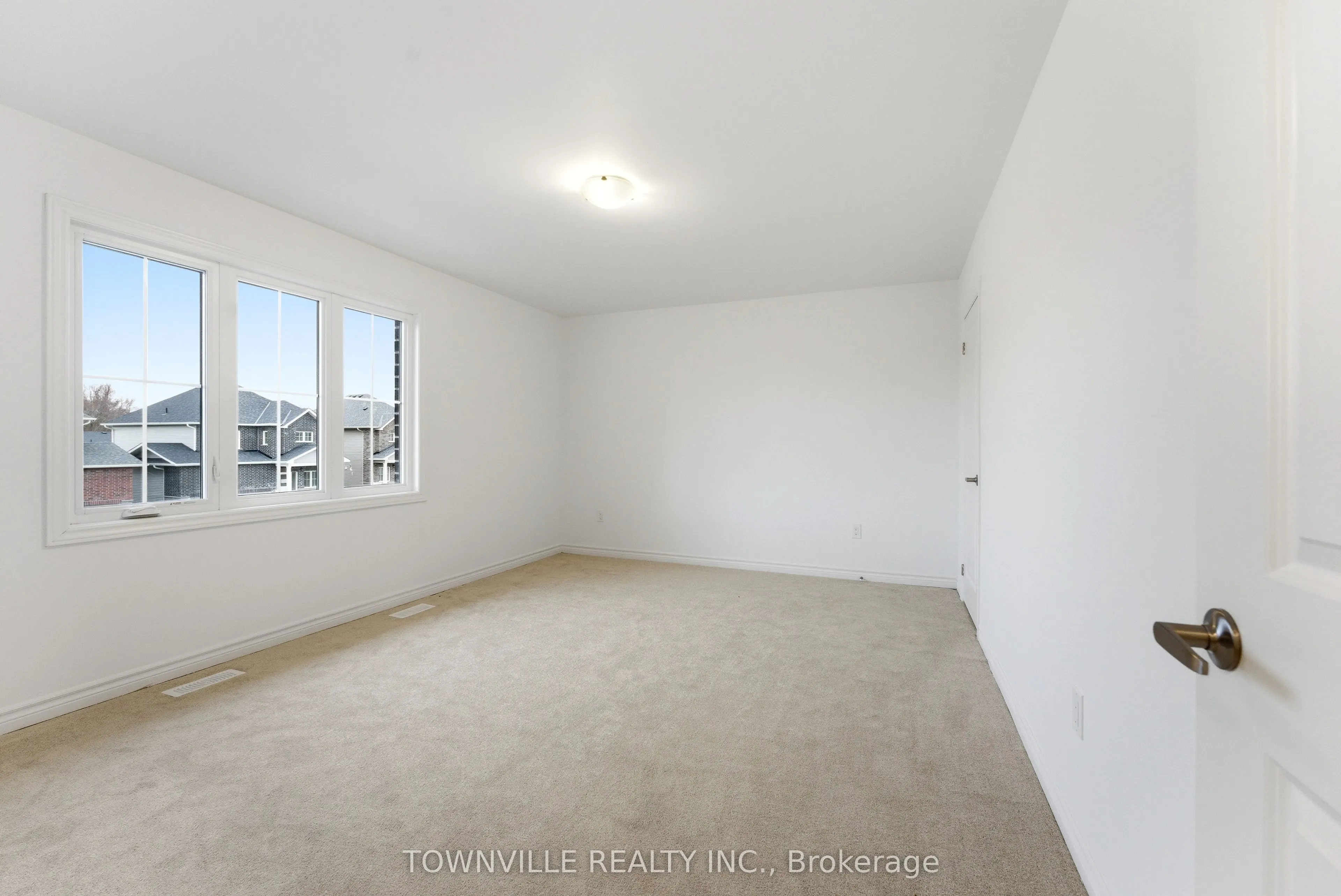 12 Bradden Crescent