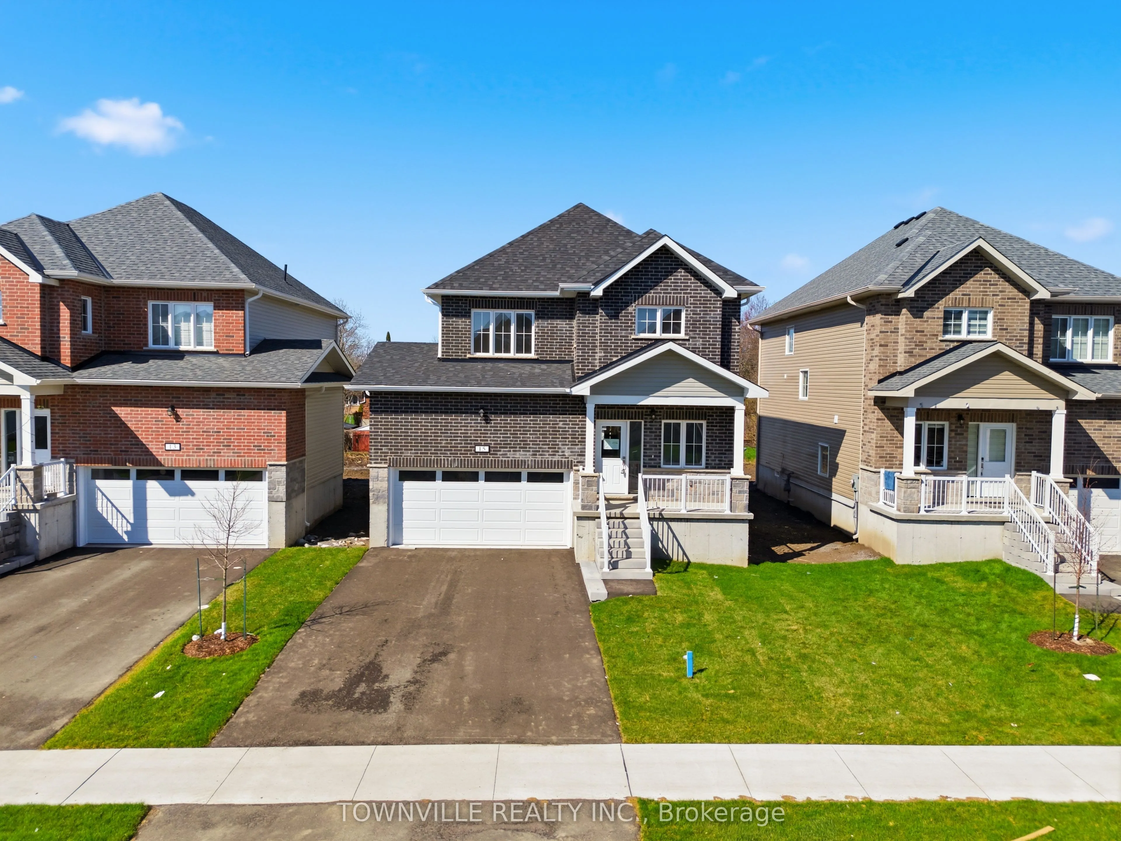 15 Bradden Crescent
