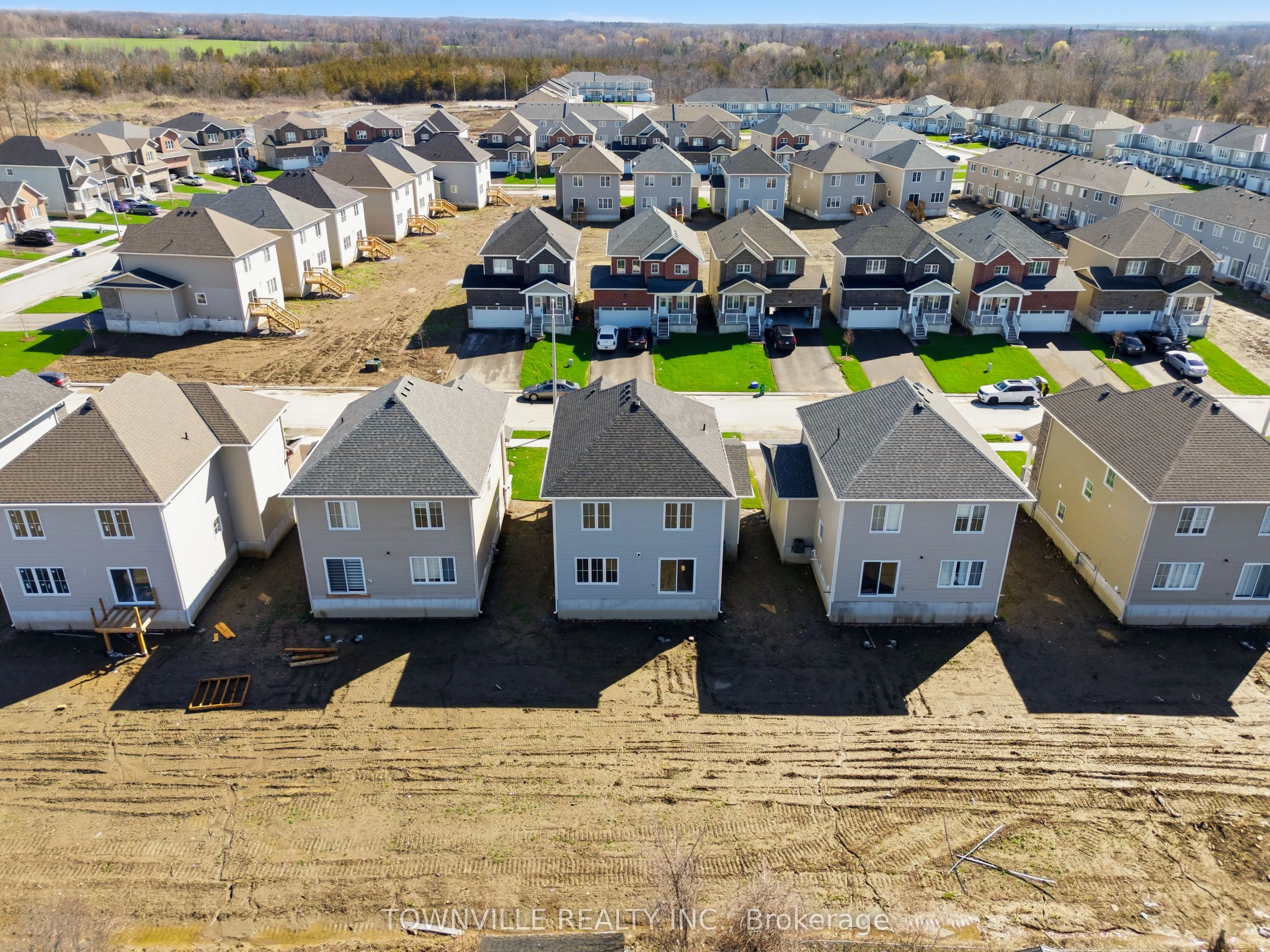 15 Bradden Crescent