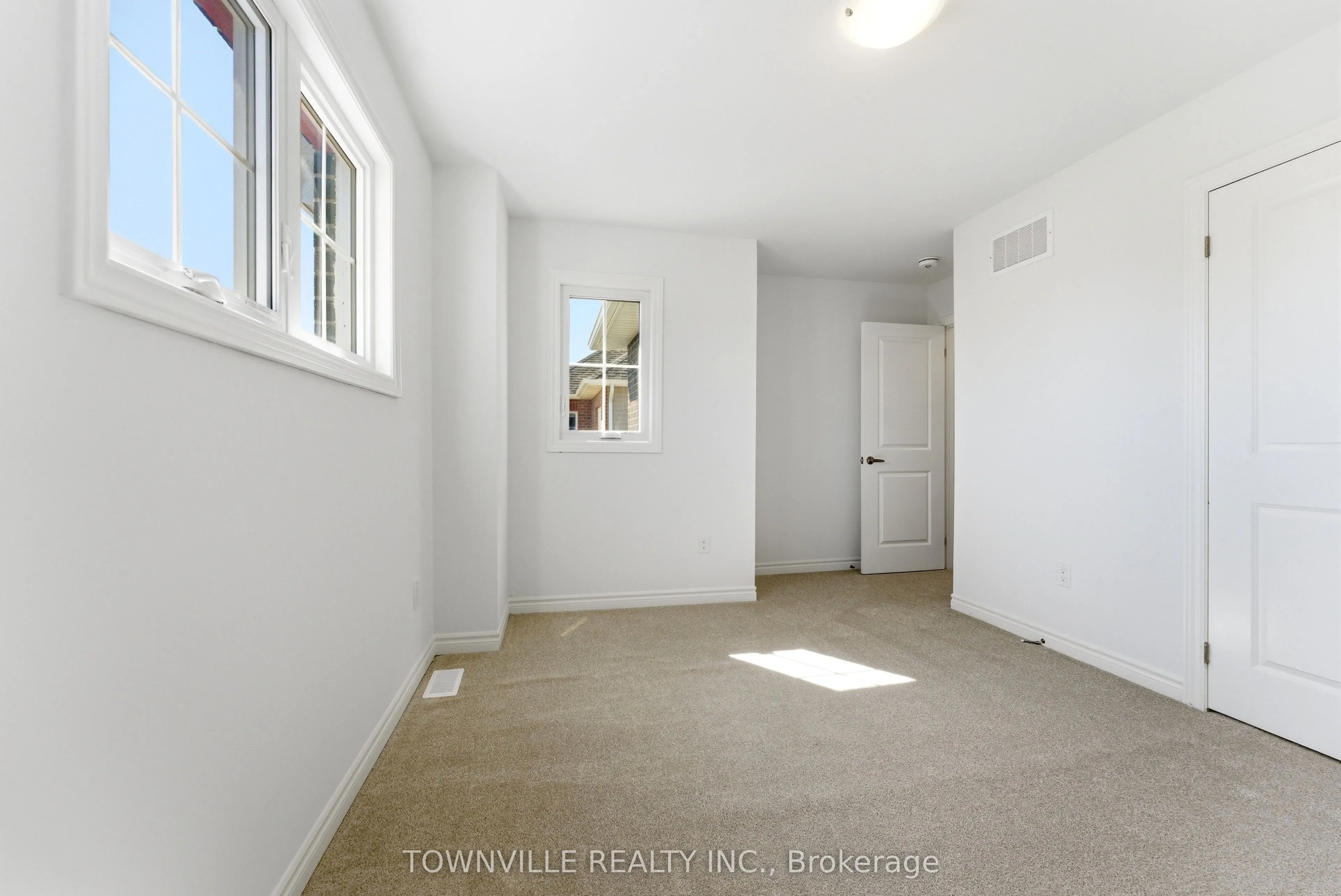 15 Bradden Crescent