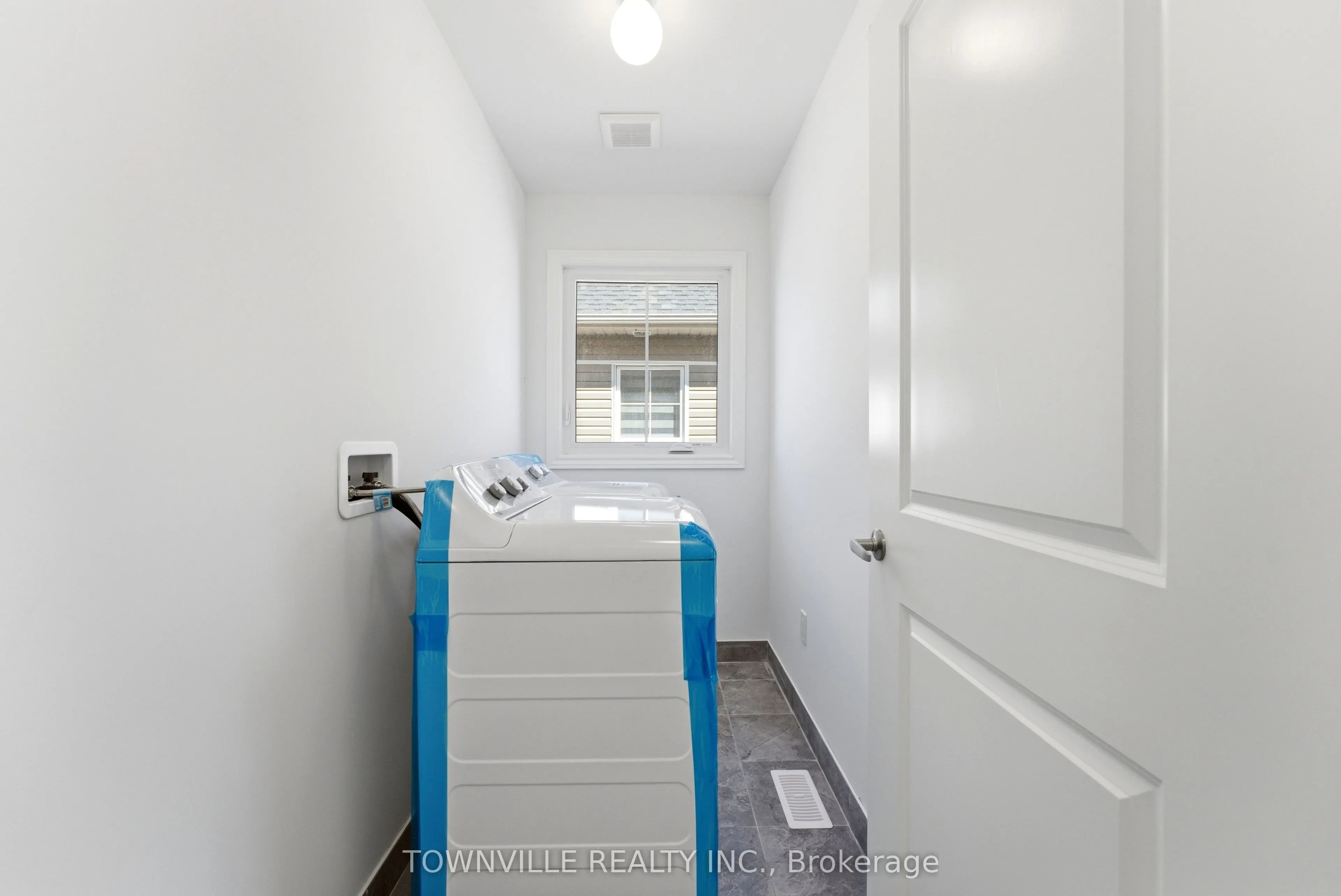 15 Bradden Crescent