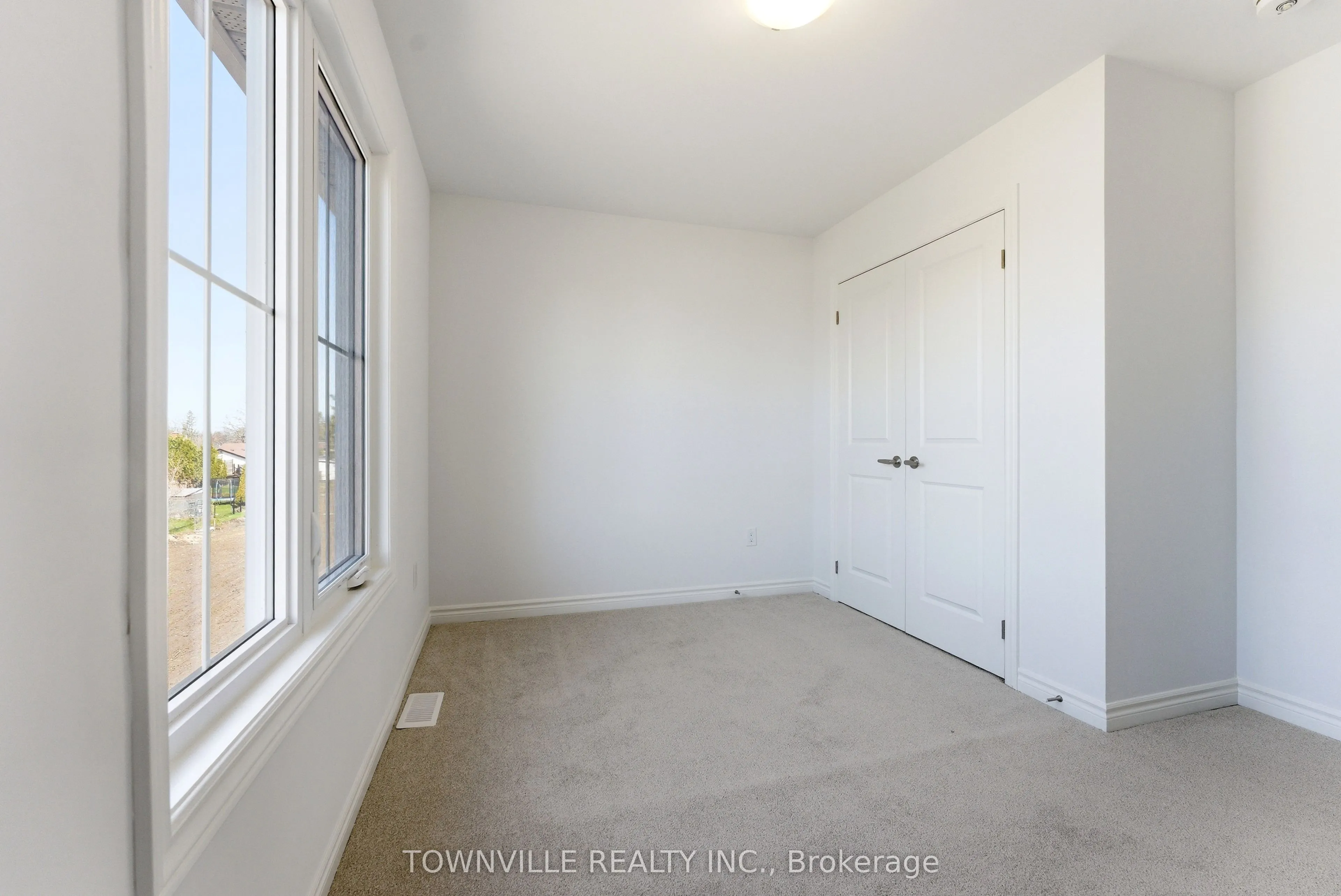 15 Bradden Crescent