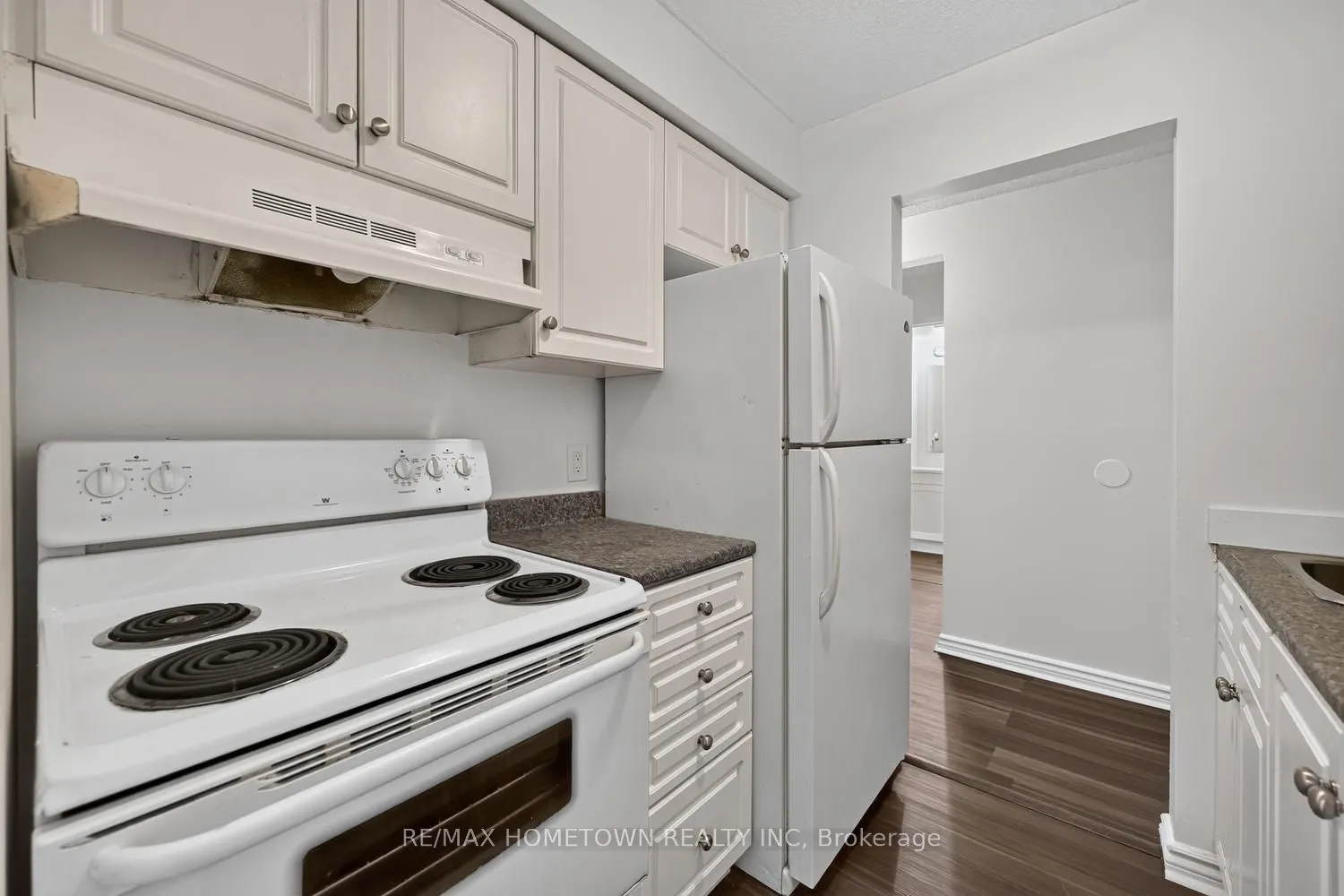 819 MACODRUM Drive #1