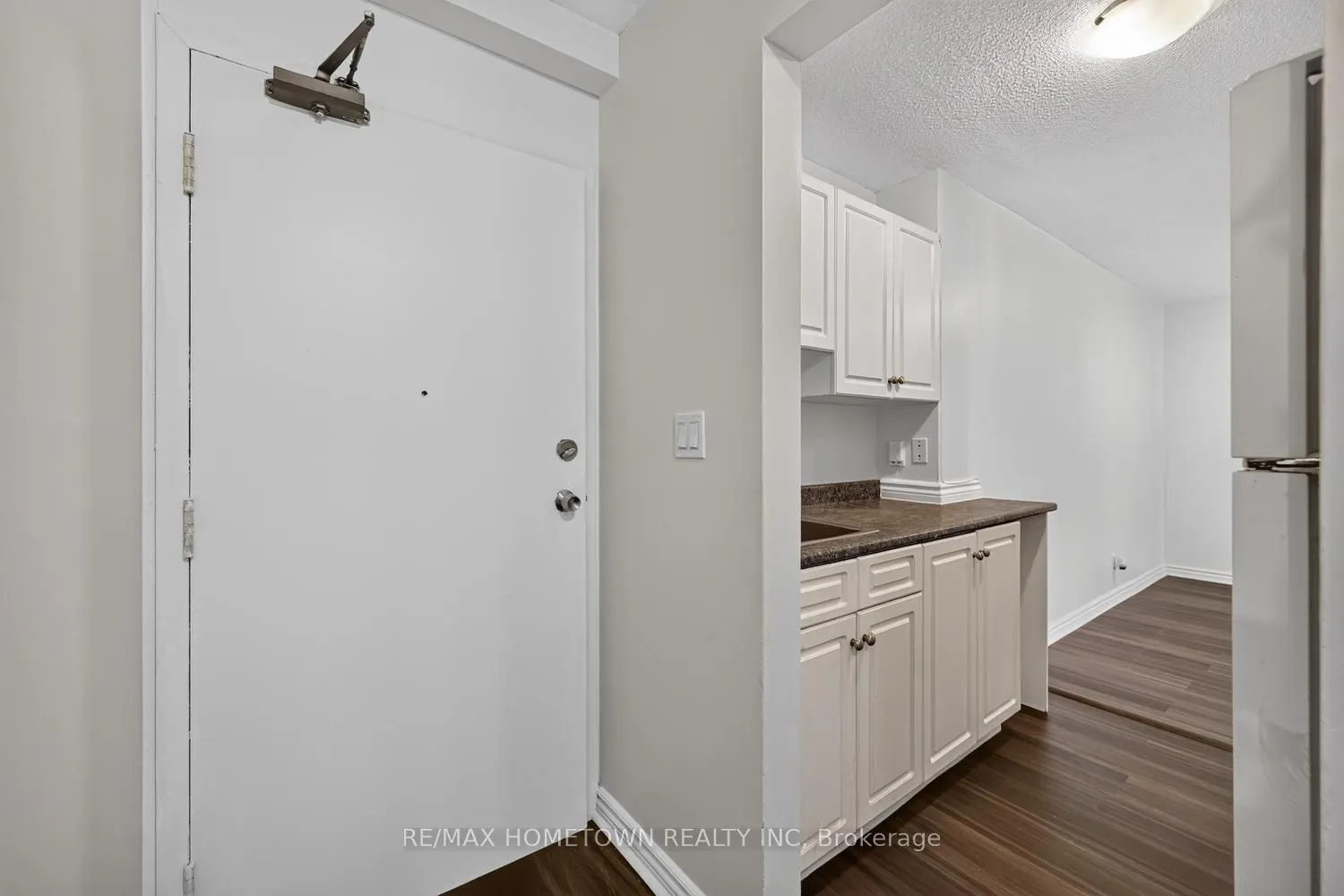 819 MACODRUM Drive #1