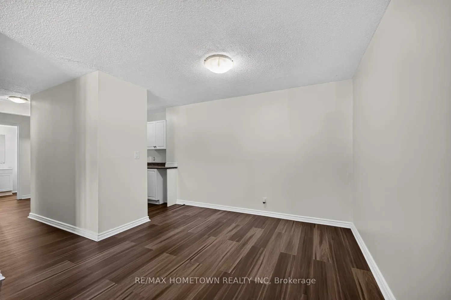 819 MACODRUM Drive #1