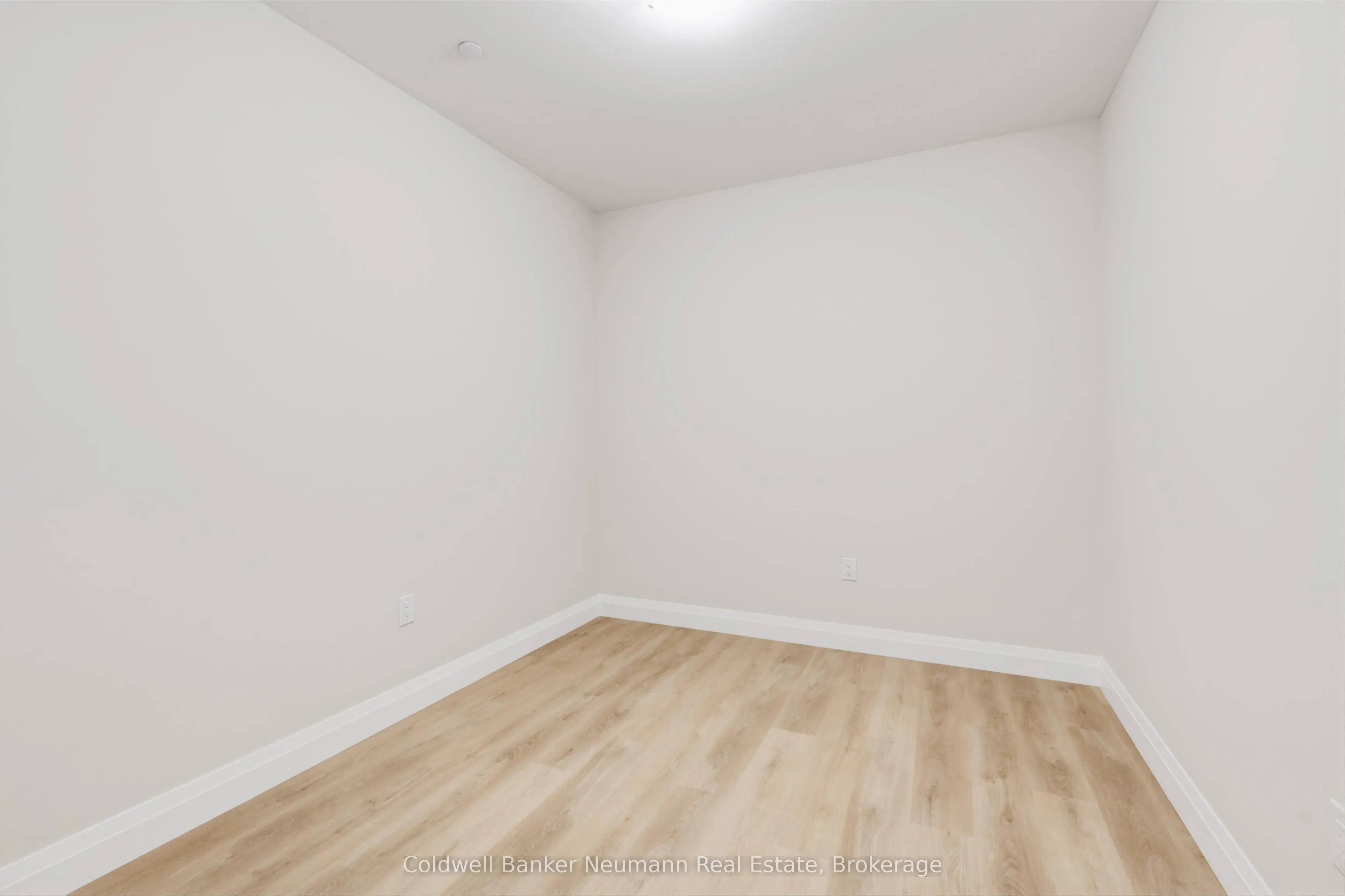 1882 Gordon Street #505
