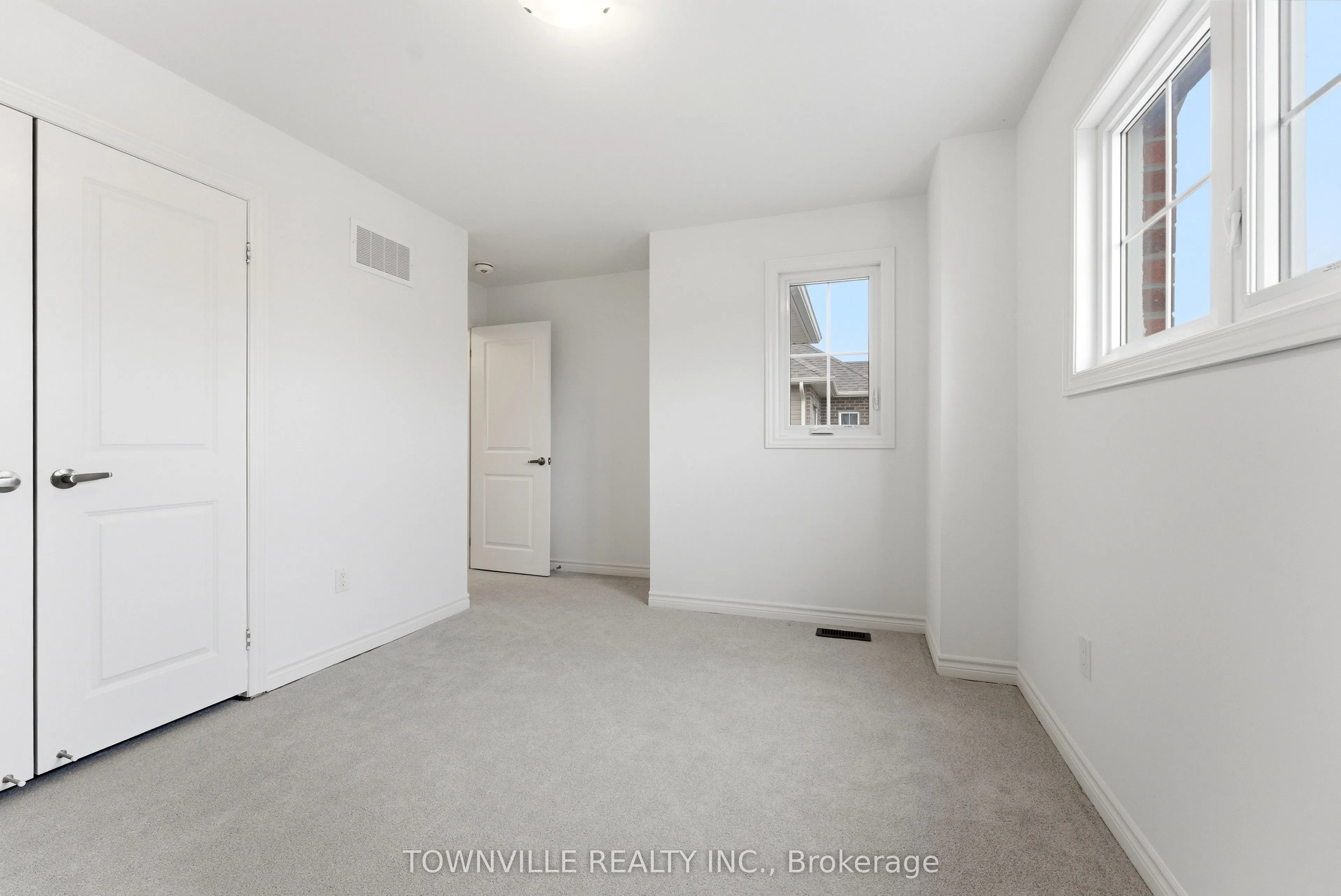 10 Bradden Crescent