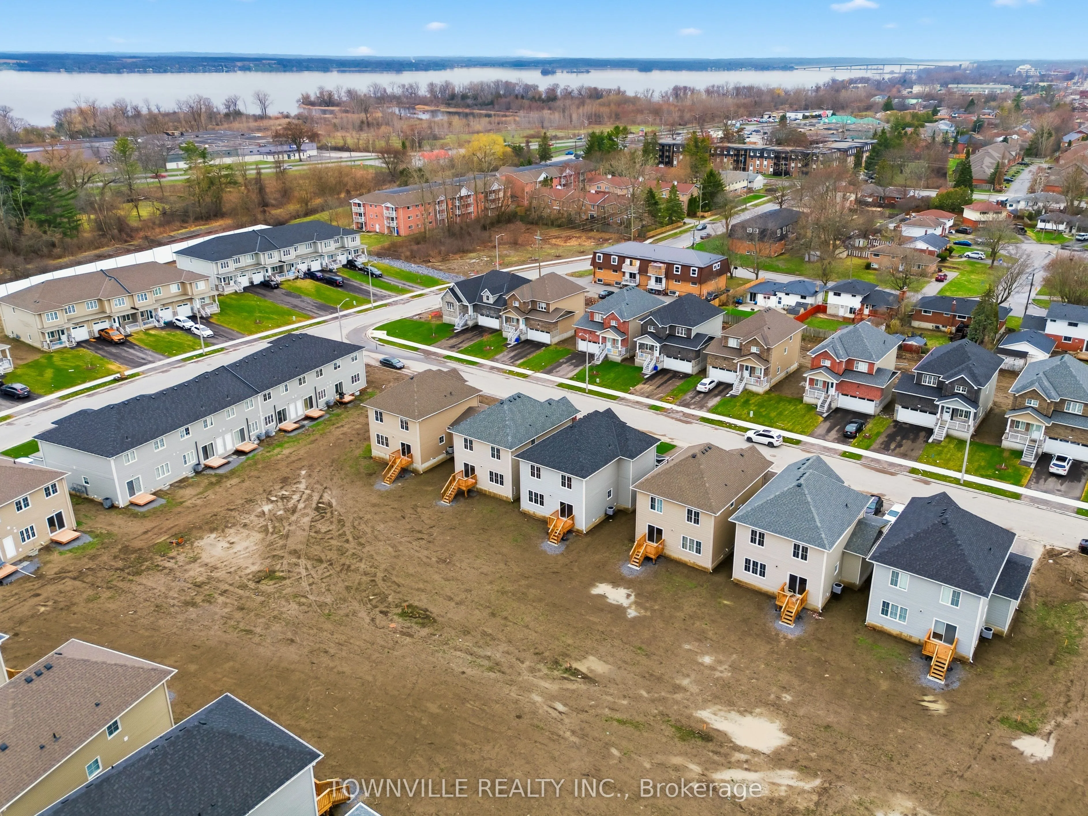 10 Bradden Crescent