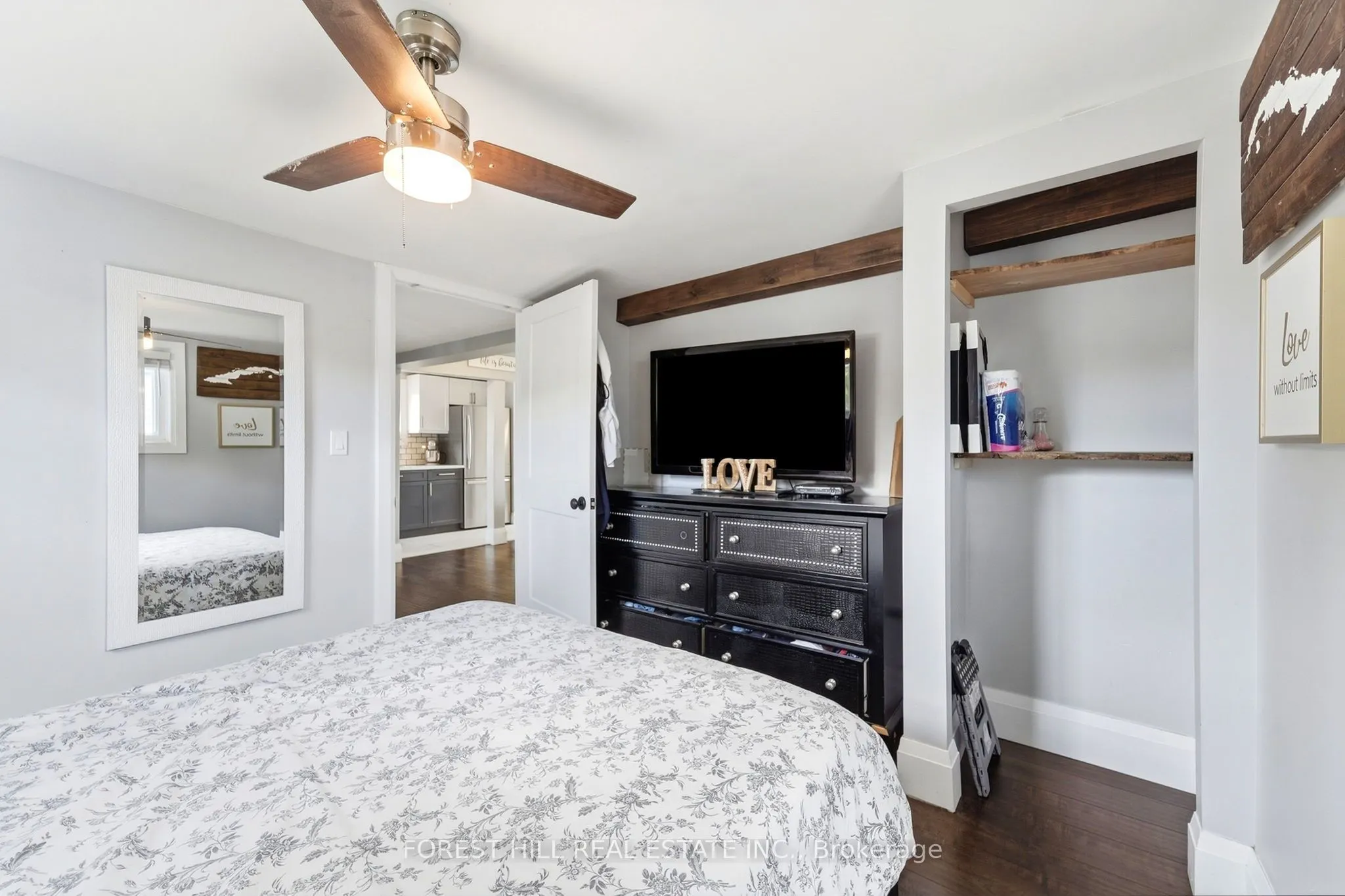 662 Cochrane Road