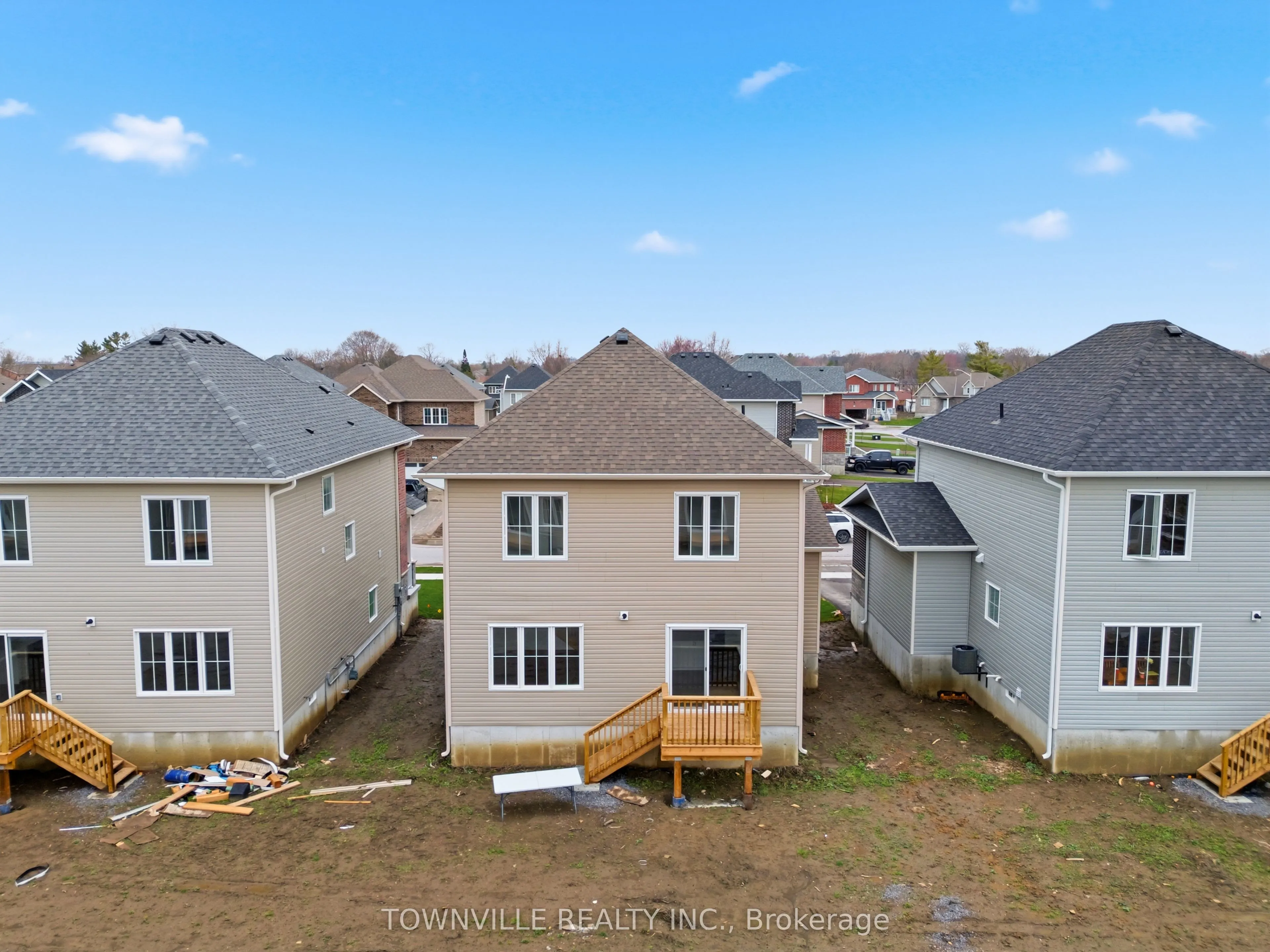 55 Bradden Crescent