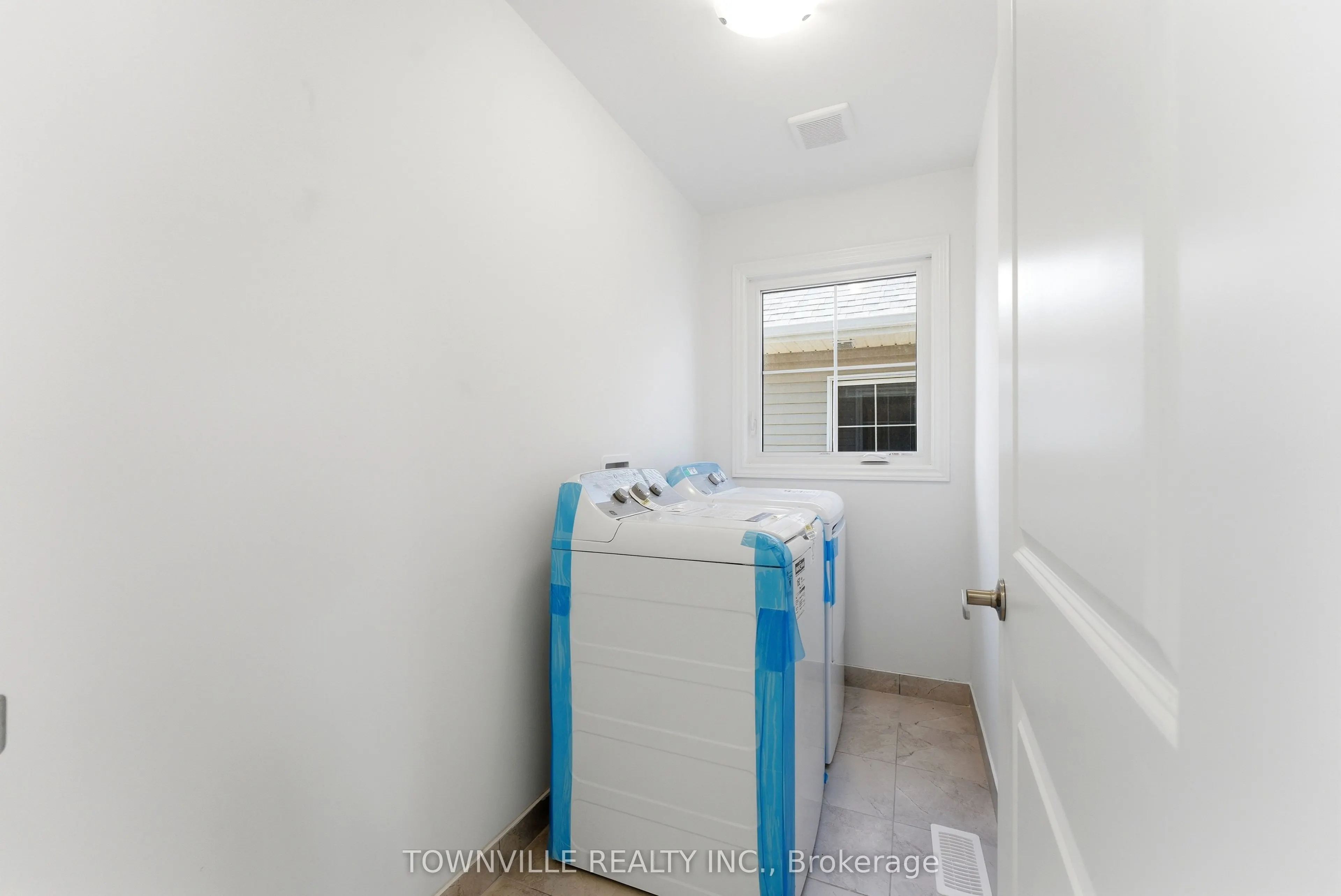 36 Bradden Crescent