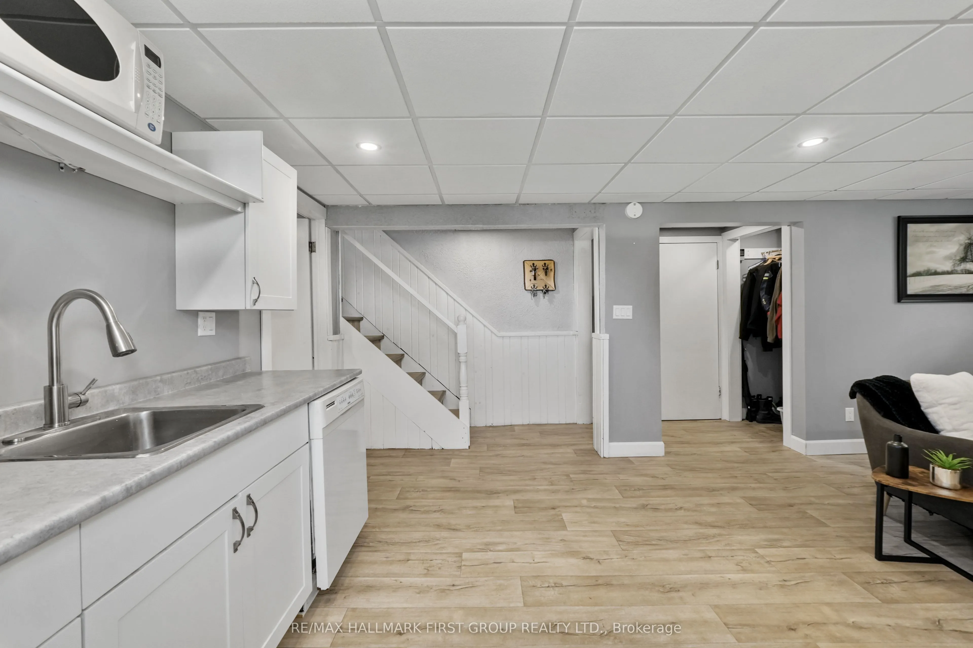 7638 Telephone Road