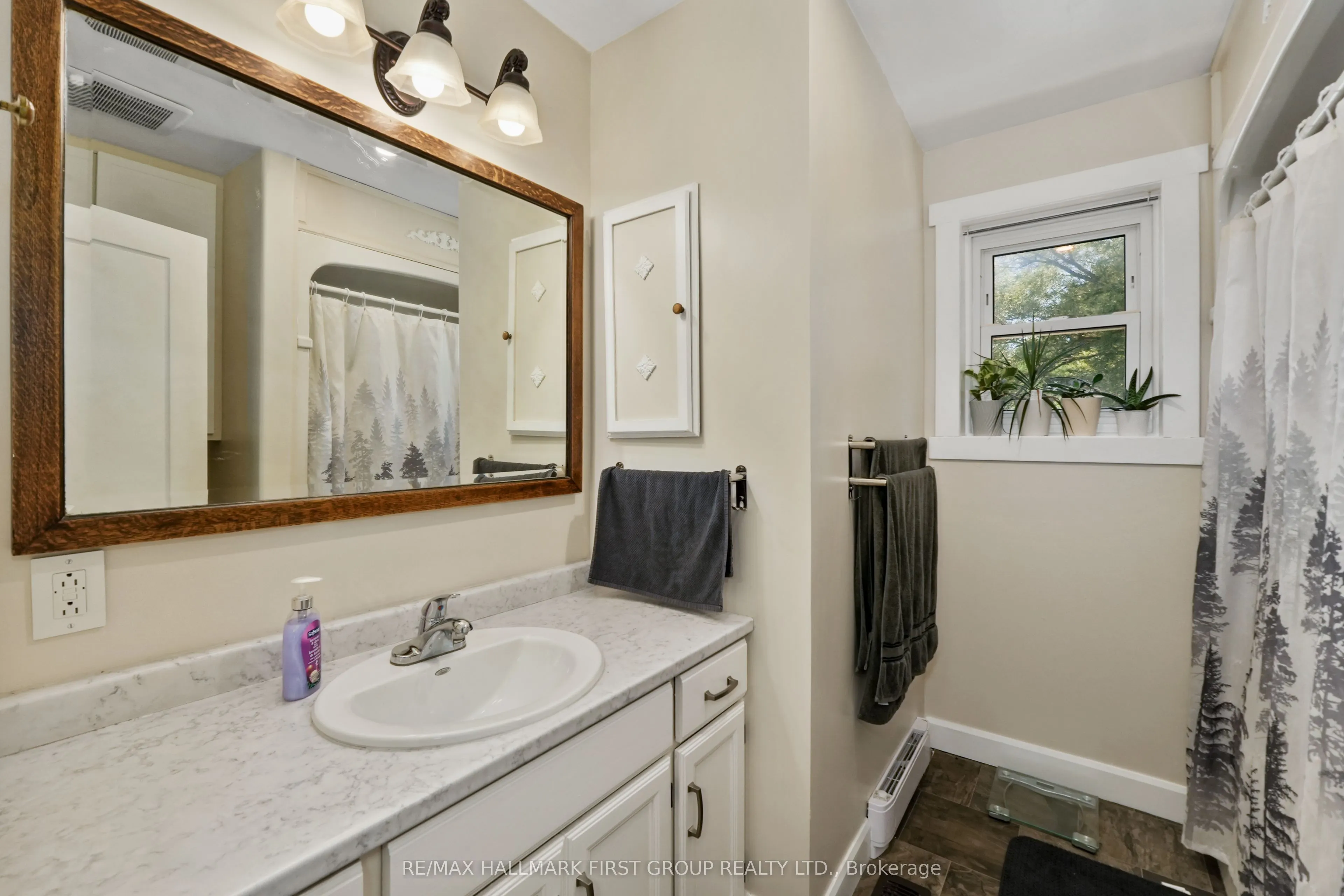 7638 Telephone Road
