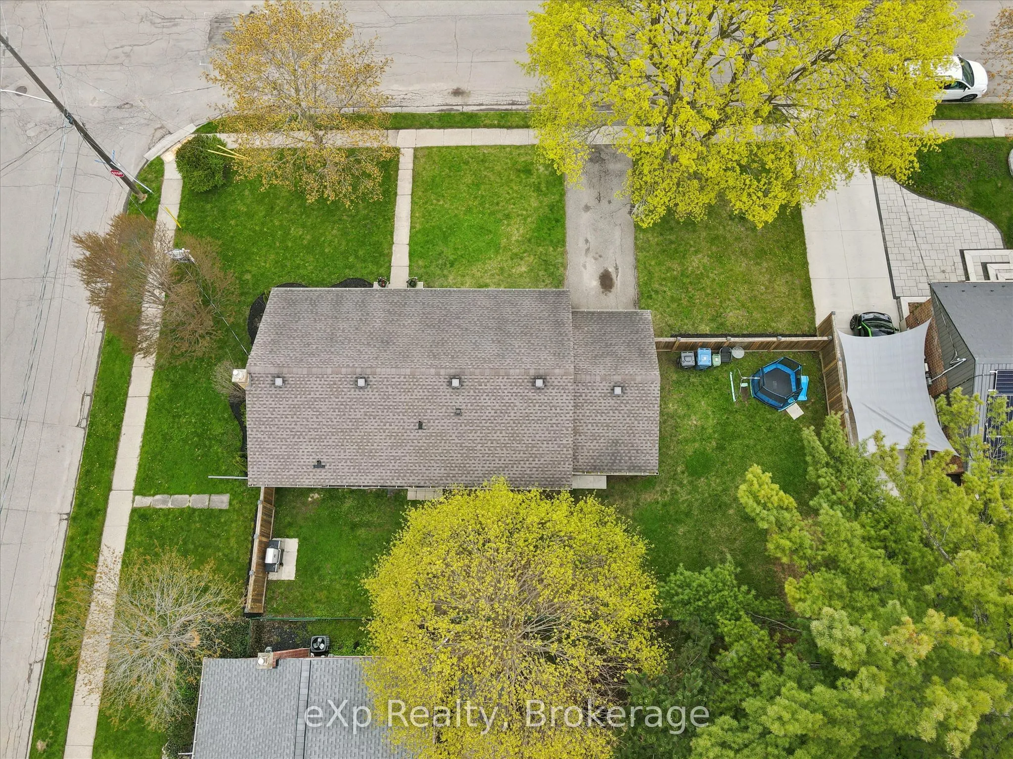 14 Glenwood Avenue