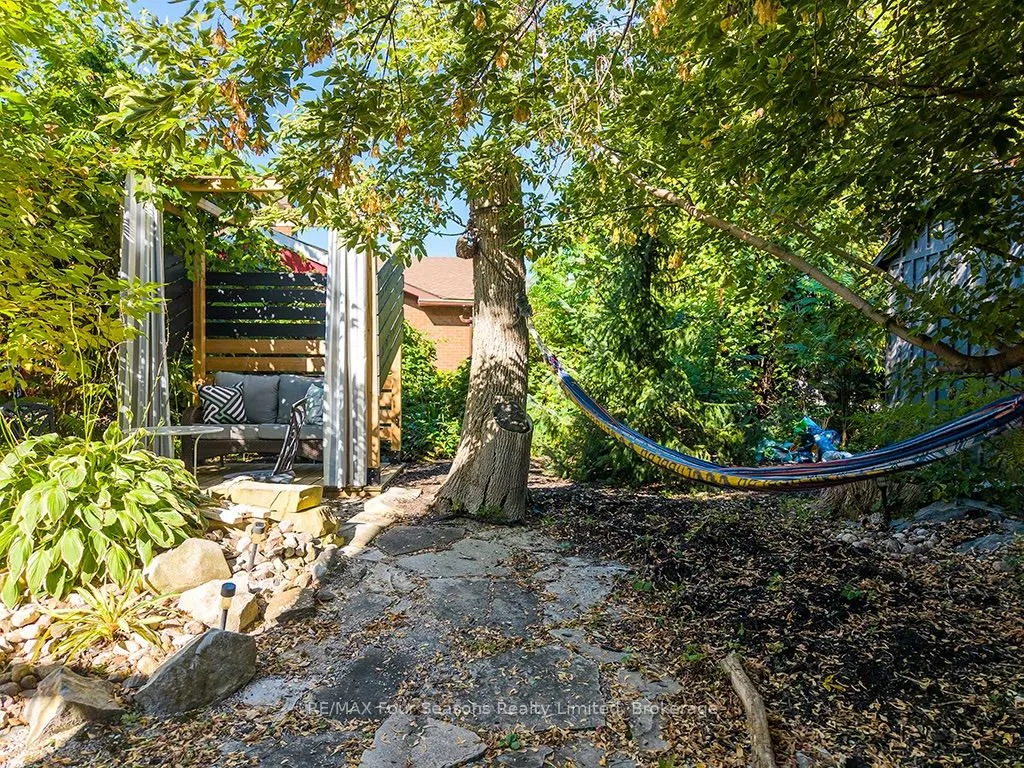 190 LAKESHORE Road E