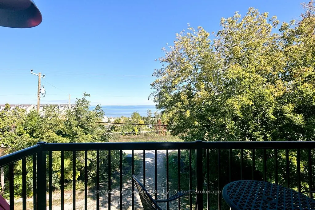 190 LAKESHORE Road E
