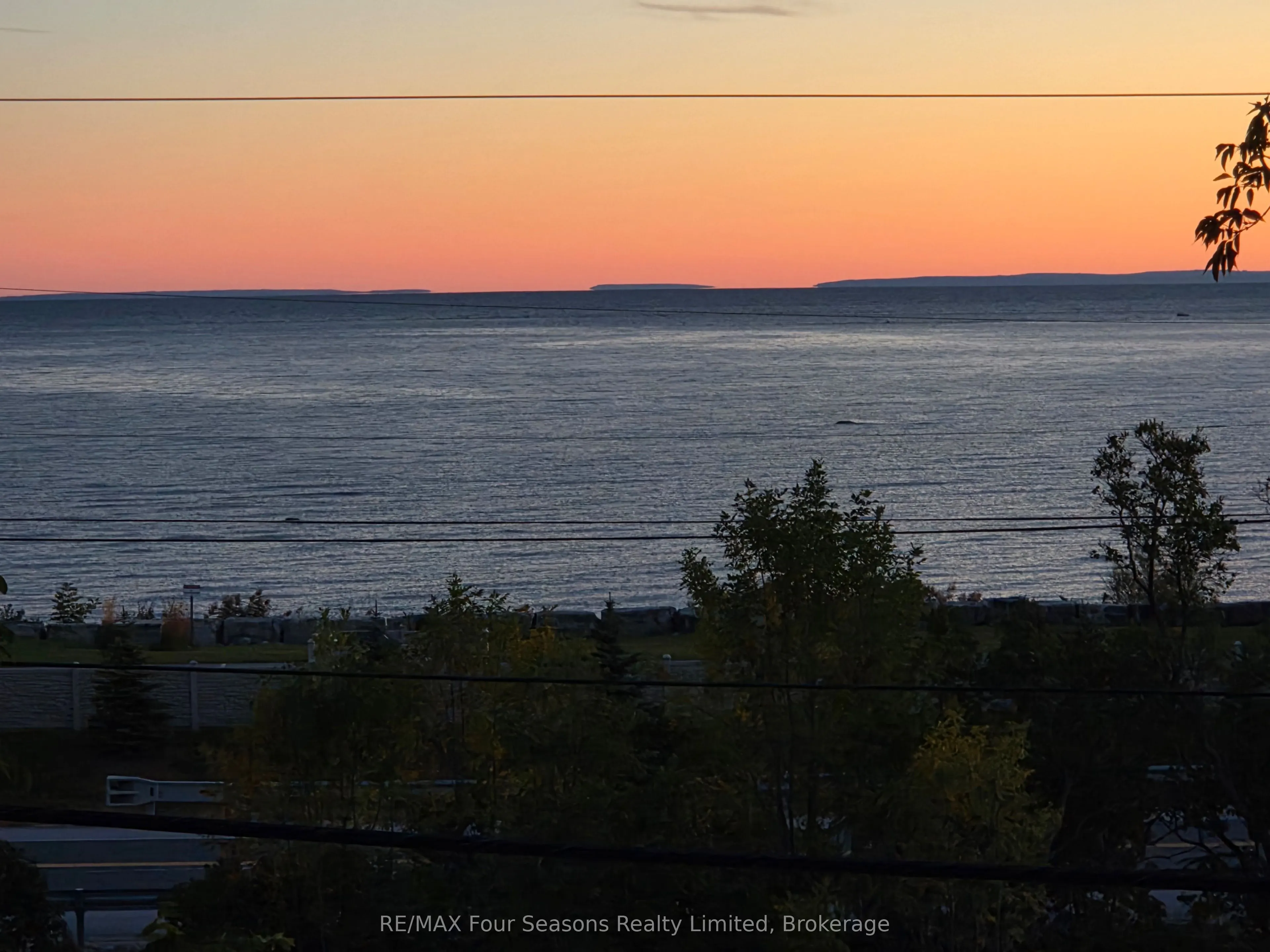 190 LAKESHORE Road E