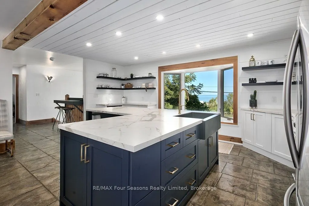190 LAKESHORE Road E