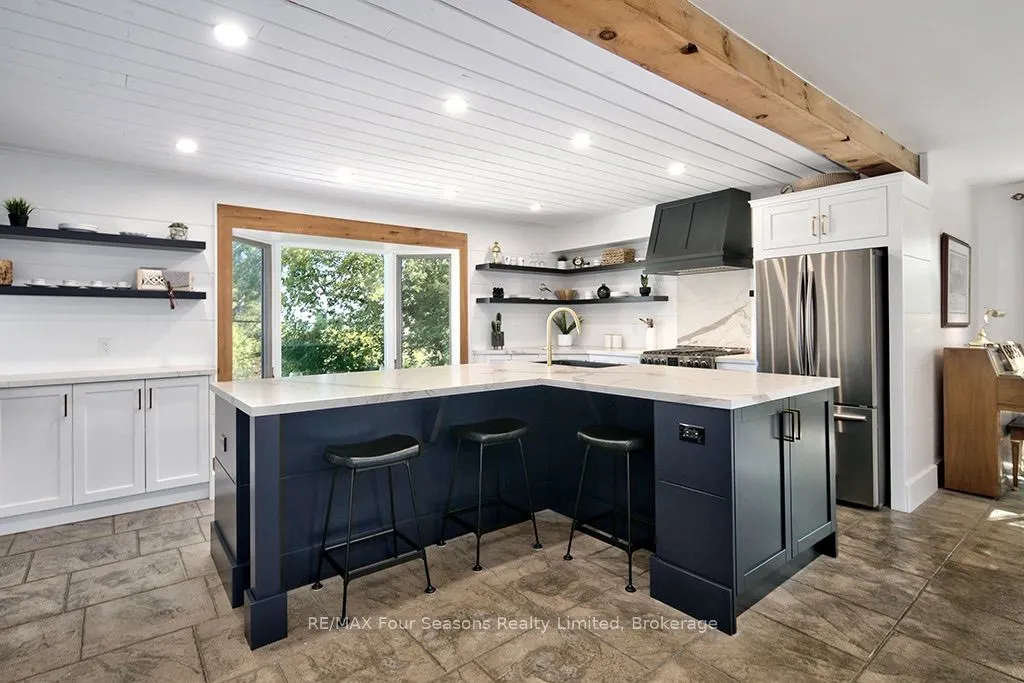 190 LAKESHORE Road E