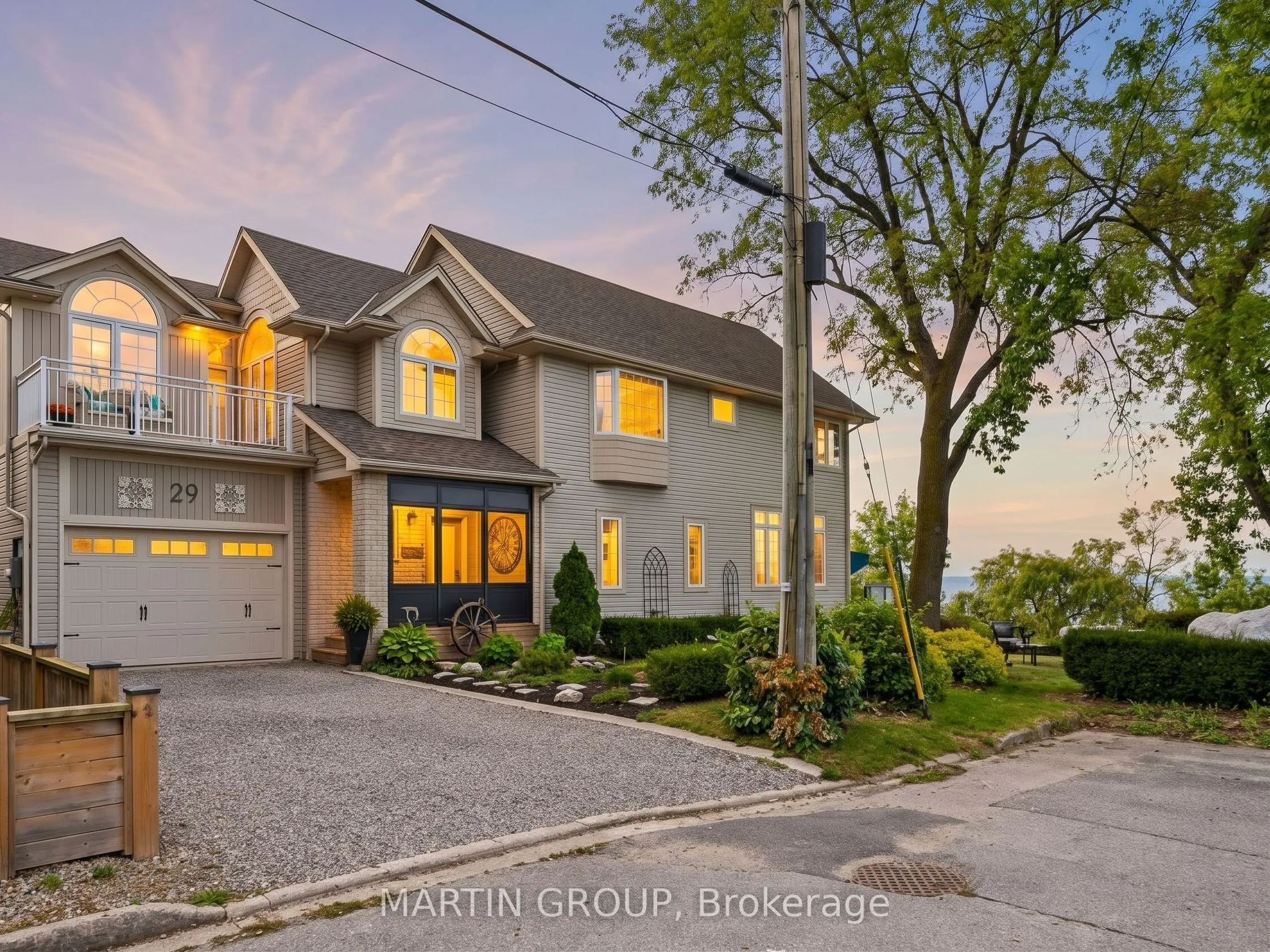 29 CONSIDINE Avenue