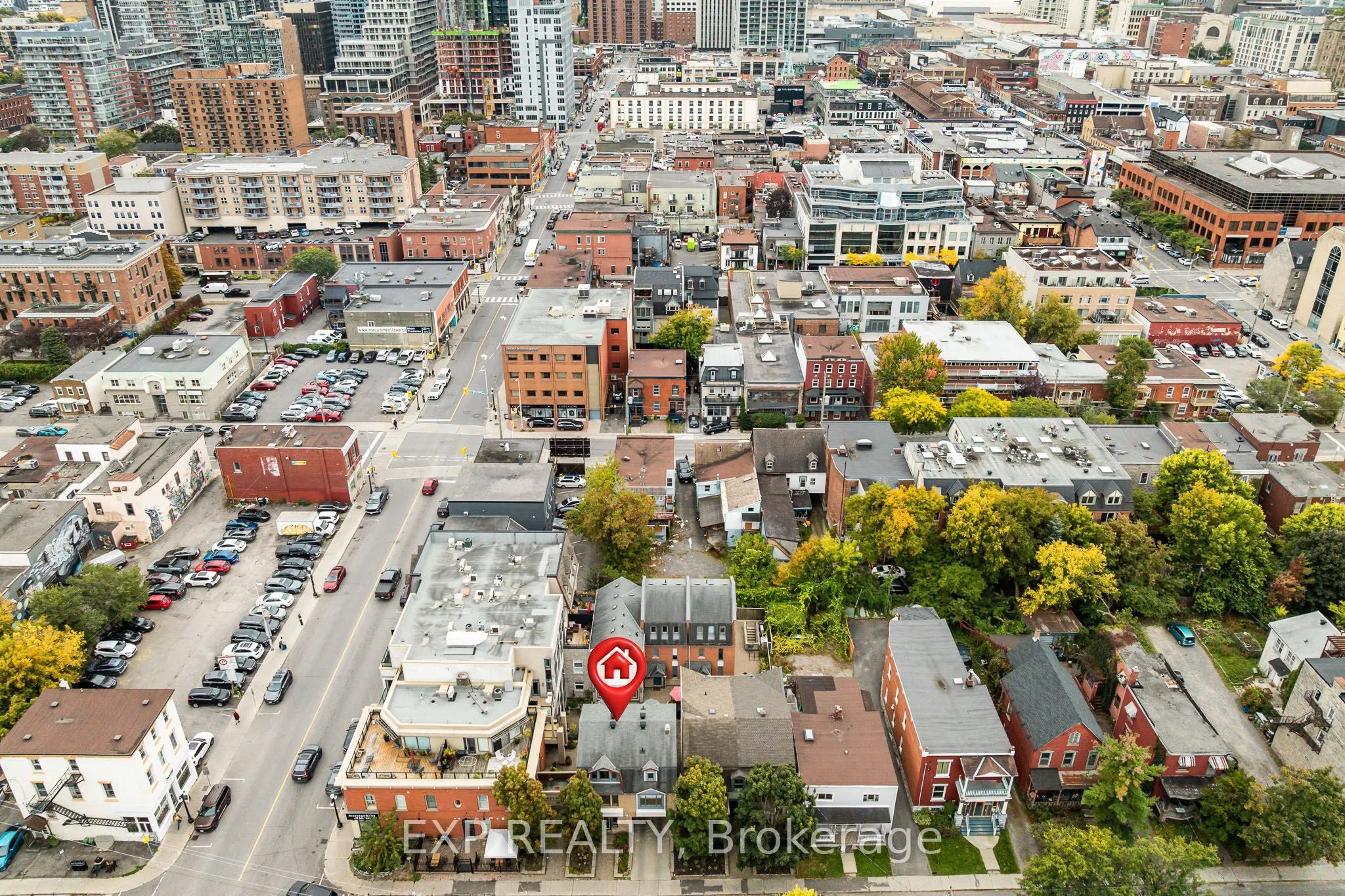 122 Guigues Avenue W #Unit 1 Level 1