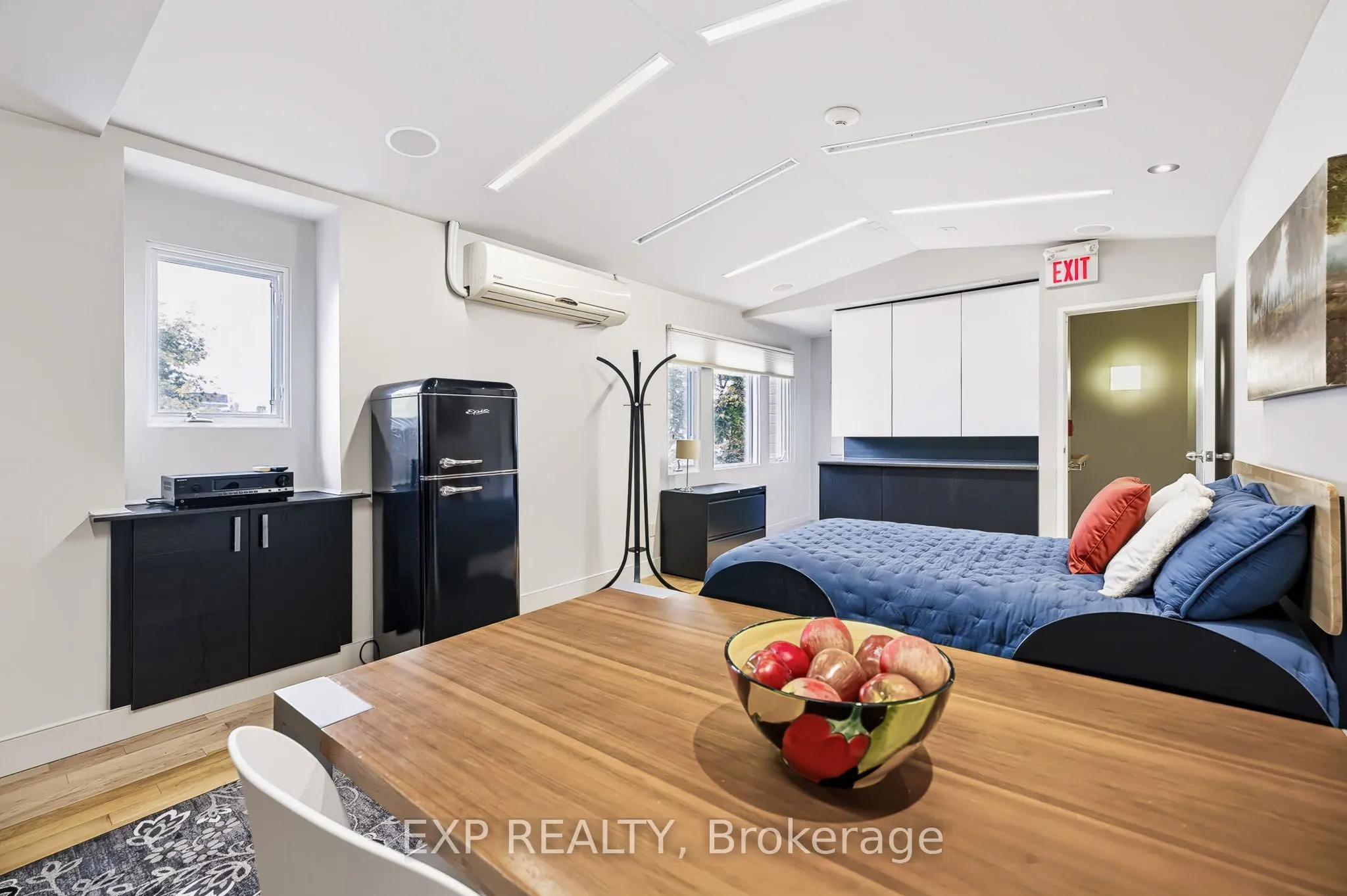 122 Guigues Avenue W #Unit 1 Level 1